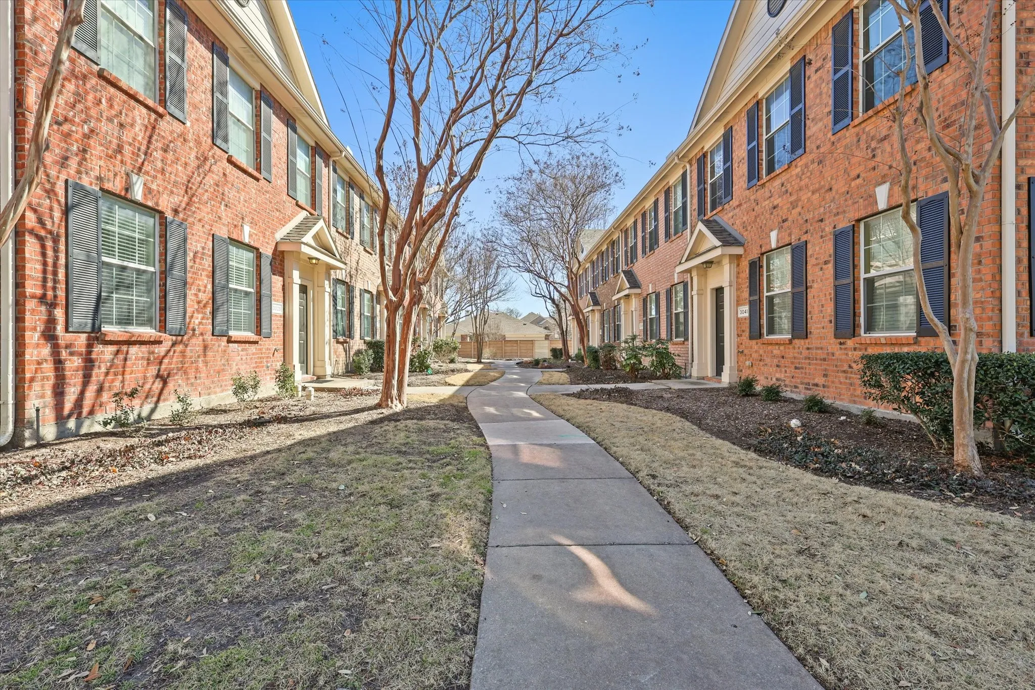 Surrounding community featuring a residential view