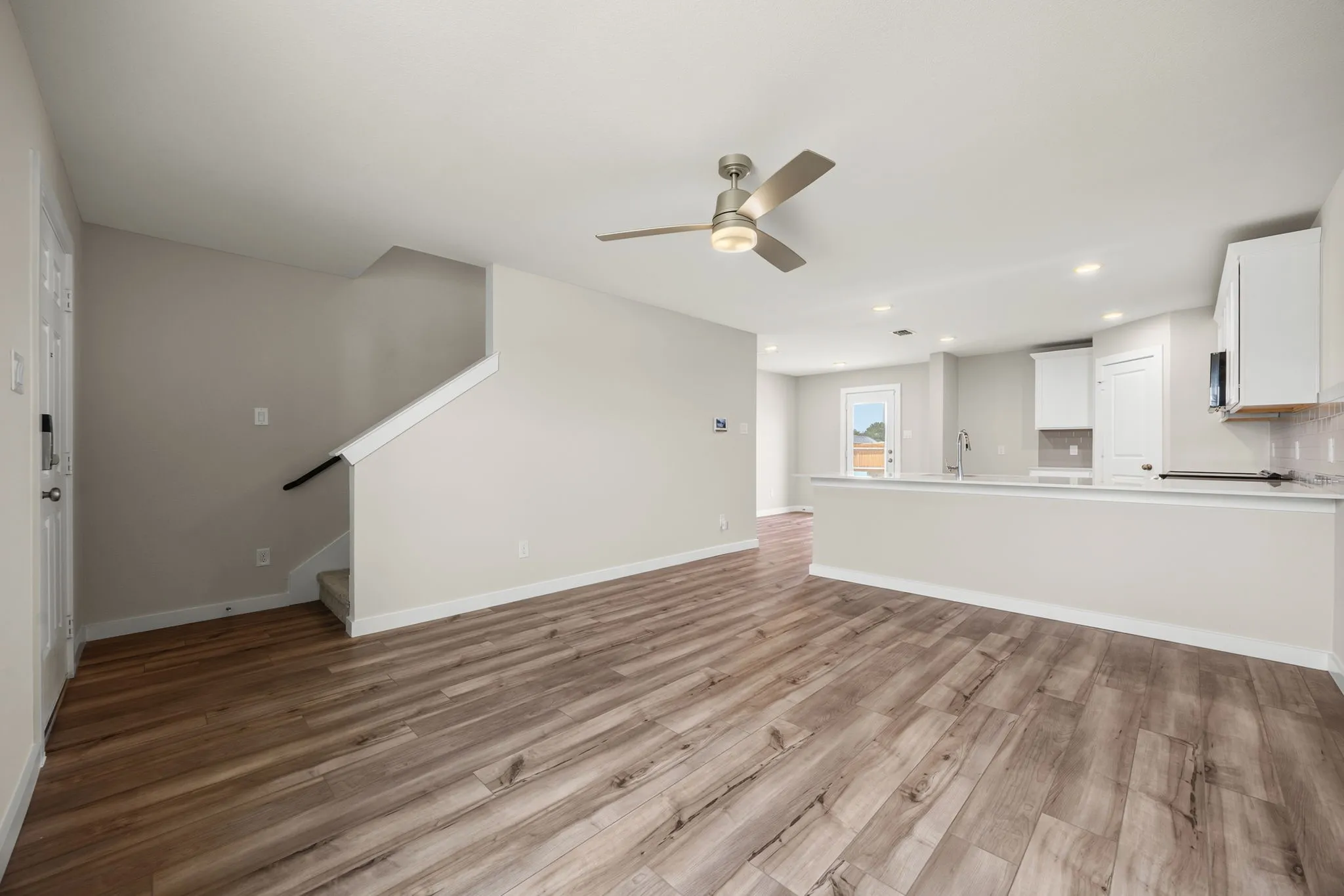 Single Family Residence For Sale in Johnson County , 118 Annabelle Street, Cleburne, Texas 76031, 4 Bedroom, 3 Bathroom, 2 Garage spaces, 1,774 Sqft, built in 2026, New Construction - Incomplete, mls#21222281, Real Estate Agent in Cleburne, Homes For Sale in Johnson county, Homes For Sale in Cleburne, Realtor in Cleburne Texas, Real Estate Brokerage Independent Realty Texas, Luminita Cordes Realtor