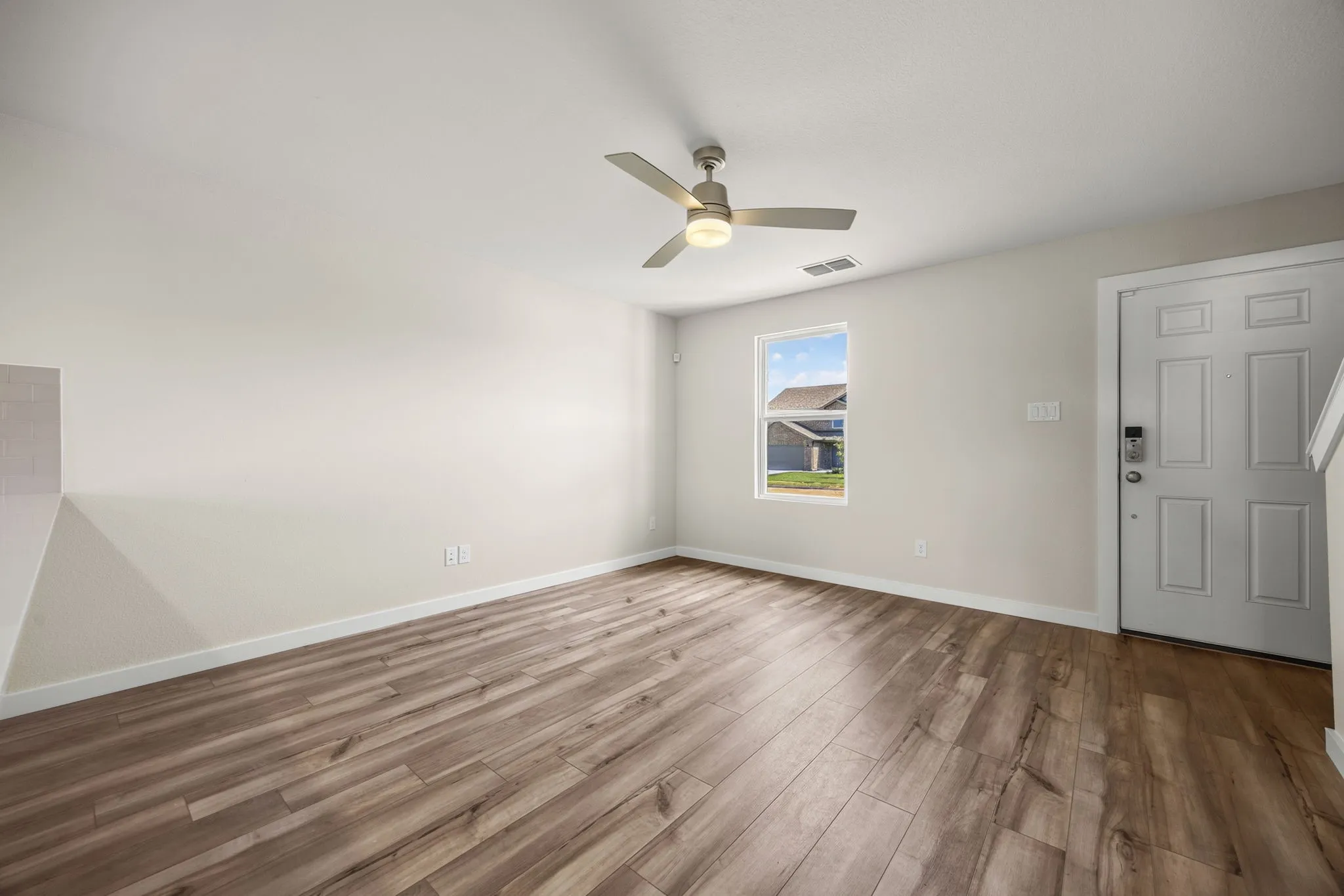 Single Family Residence For Sale in Johnson County , 118 Annabelle Street, Cleburne, Texas 76031, 4 Bedroom, 3 Bathroom, 2 Garage spaces, 1,774 Sqft, built in 2026, New Construction - Incomplete, mls#21222281, Real Estate Agent in Cleburne, Homes For Sale in Johnson county, Homes For Sale in Cleburne, Realtor in Cleburne Texas, Real Estate Brokerage Independent Realty Texas, Luminita Cordes Realtor