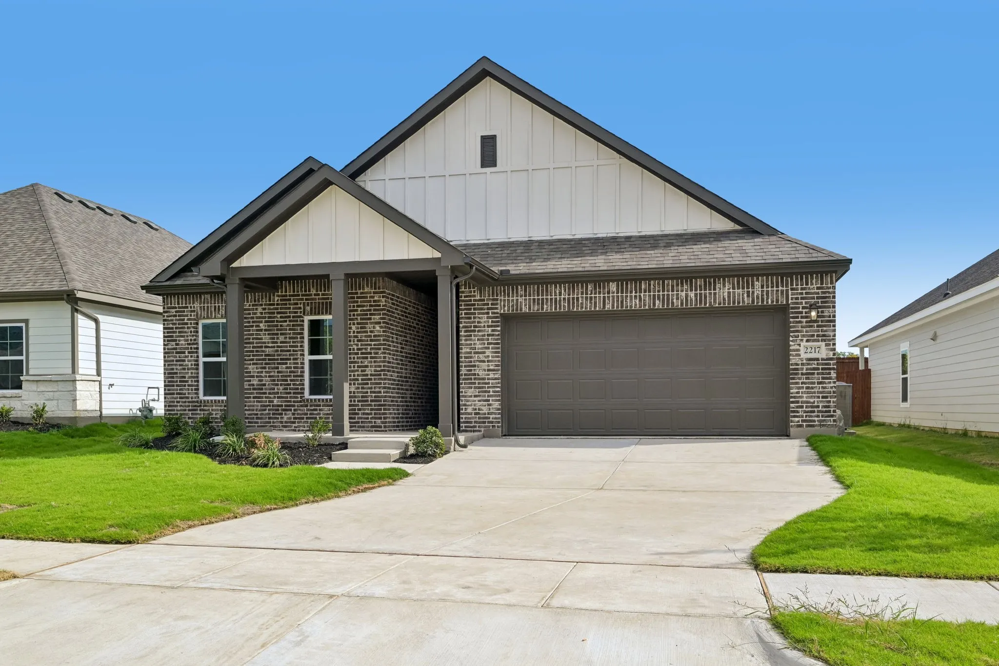 Single Family Residence For Sale in Grayson County , 2217 Trailside Drive, Sherman, Texas 75092, 4 Bedroom, 3 Bathroom, 2 Garage spaces, 2,013 Sqft, built in 2026, New Construction - Incomplete, mls#21222291, Real Estate Agent in Sherman, Homes For Sale in Grayson county, Homes For Sale in Sherman, Realtor in Sherman Texas, Real Estate Brokerage Independent Realty Texas, Luminita Cordes Realtor