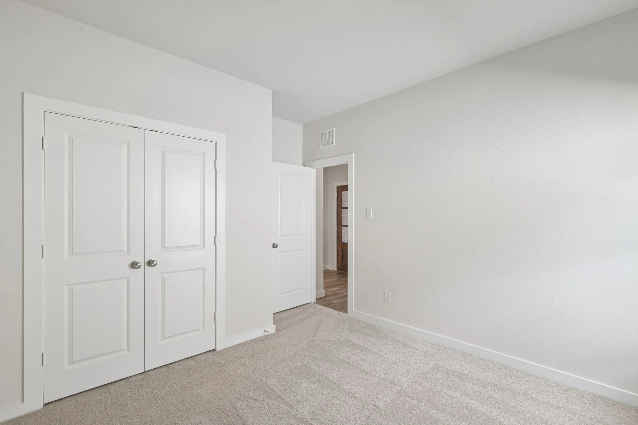 Single Family Residence For Sale in Grayson County , 2217 Trailside Drive, Sherman, Texas 75092, 4 Bedroom, 3 Bathroom, 2 Garage spaces, 2,013 Sqft, built in 2026, New Construction - Incomplete, mls#21222291, Real Estate Agent in Sherman, Homes For Sale in Grayson county, Homes For Sale in Sherman, Realtor in Sherman Texas, Real Estate Brokerage Independent Realty Texas, Luminita Cordes Realtor