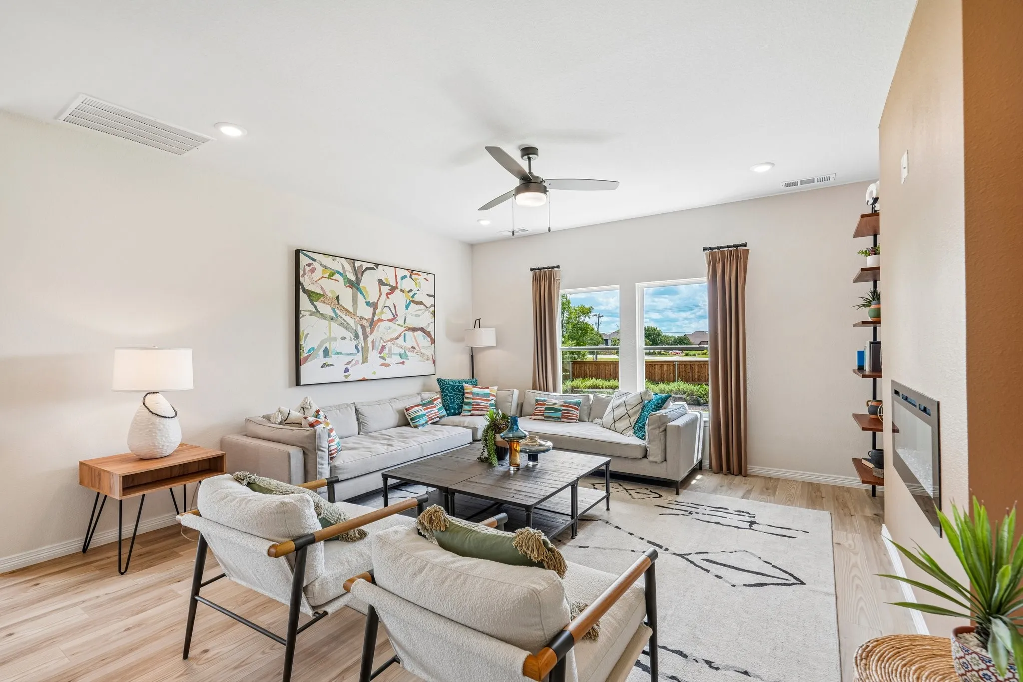 Single Family Residence For Sale in Kaufman County , 1117 Garden Grove Lane, Forney, Texas 75126, 4 Bedroom, 4 Bathroom, 2 Garage spaces, 3,204 Sqft, built in 2023, New Construction - Complete, mls#21222297, Real Estate Agent in Forney, Homes For Sale in Kaufman county, Homes For Sale in Forney, Realtor in Forney Texas, Real Estate Brokerage Independent Realty Texas, Luminita Cordes Realtor