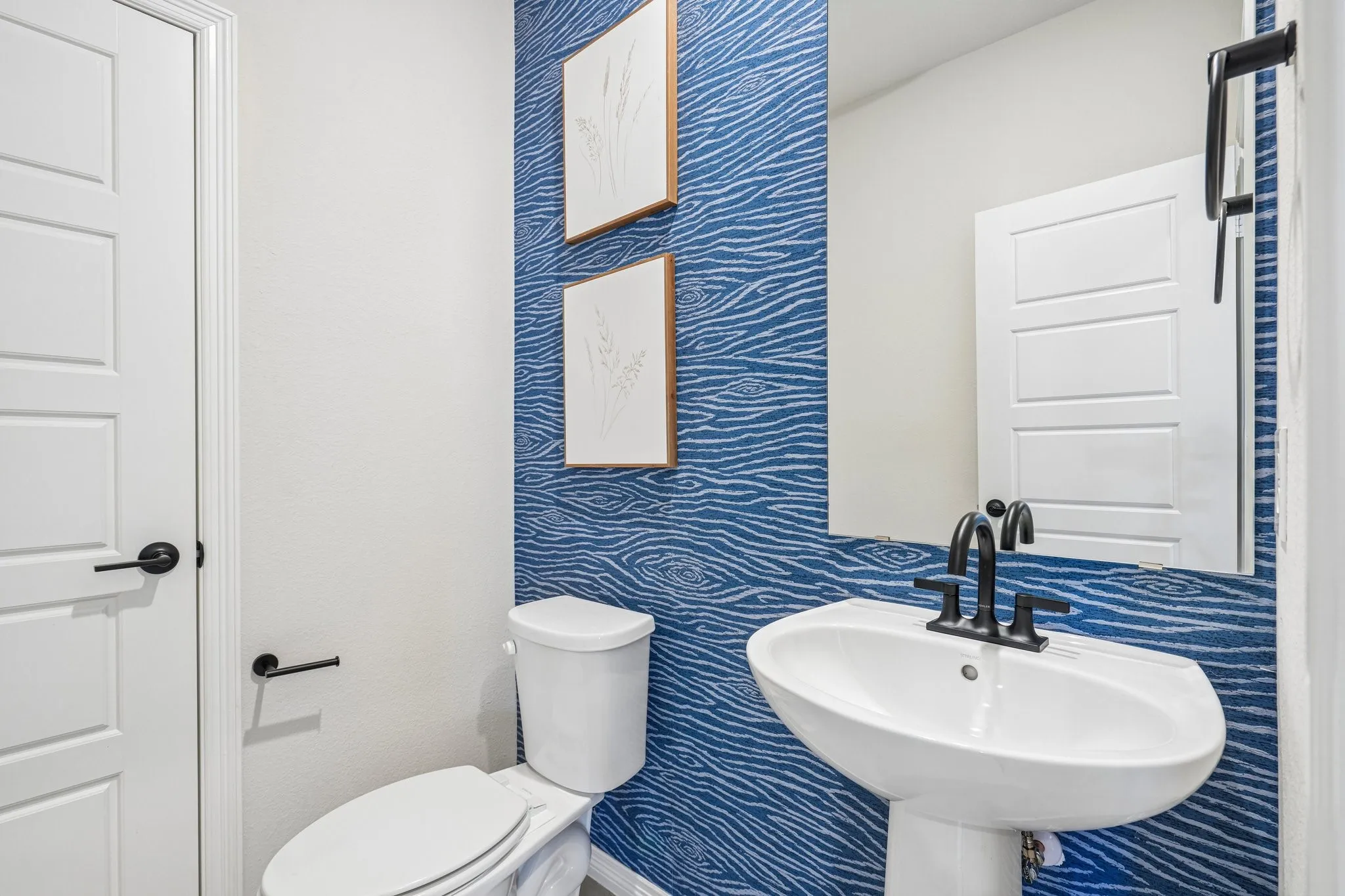 Single Family Residence For Sale in Kaufman County , 1117 Garden Grove Lane, Forney, Texas 75126, 4 Bedroom, 4 Bathroom, 2 Garage spaces, 3,204 Sqft, built in 2023, New Construction - Complete, mls#21222297, Real Estate Agent in Forney, Homes For Sale in Kaufman county, Homes For Sale in Forney, Realtor in Forney Texas, Real Estate Brokerage Independent Realty Texas, Luminita Cordes Realtor
