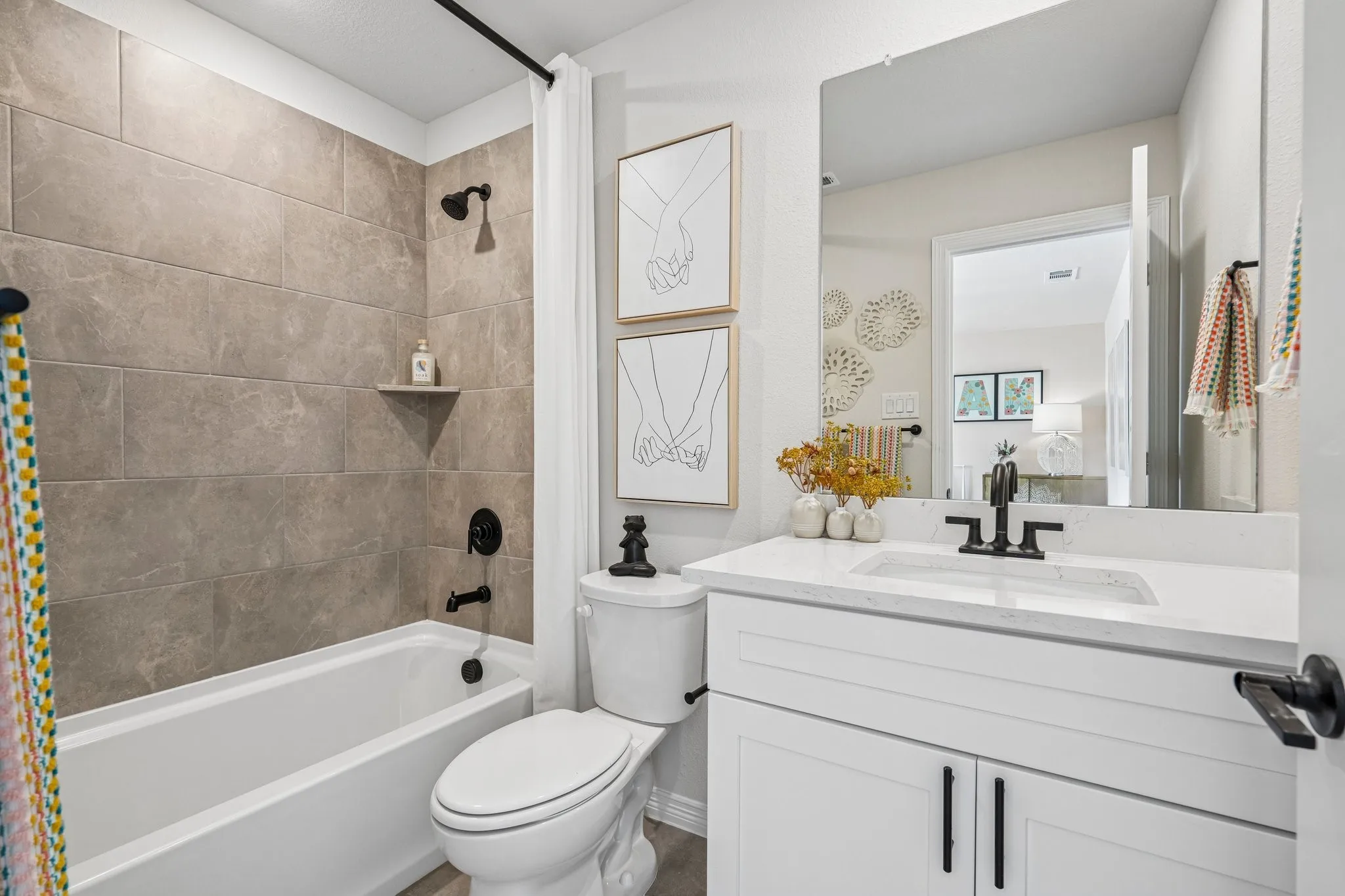 Single Family Residence For Sale in Kaufman County , 1117 Garden Grove Lane, Forney, Texas 75126, 4 Bedroom, 4 Bathroom, 2 Garage spaces, 3,204 Sqft, built in 2023, New Construction - Complete, mls#21222297, Real Estate Agent in Forney, Homes For Sale in Kaufman county, Homes For Sale in Forney, Realtor in Forney Texas, Real Estate Brokerage Independent Realty Texas, Luminita Cordes Realtor