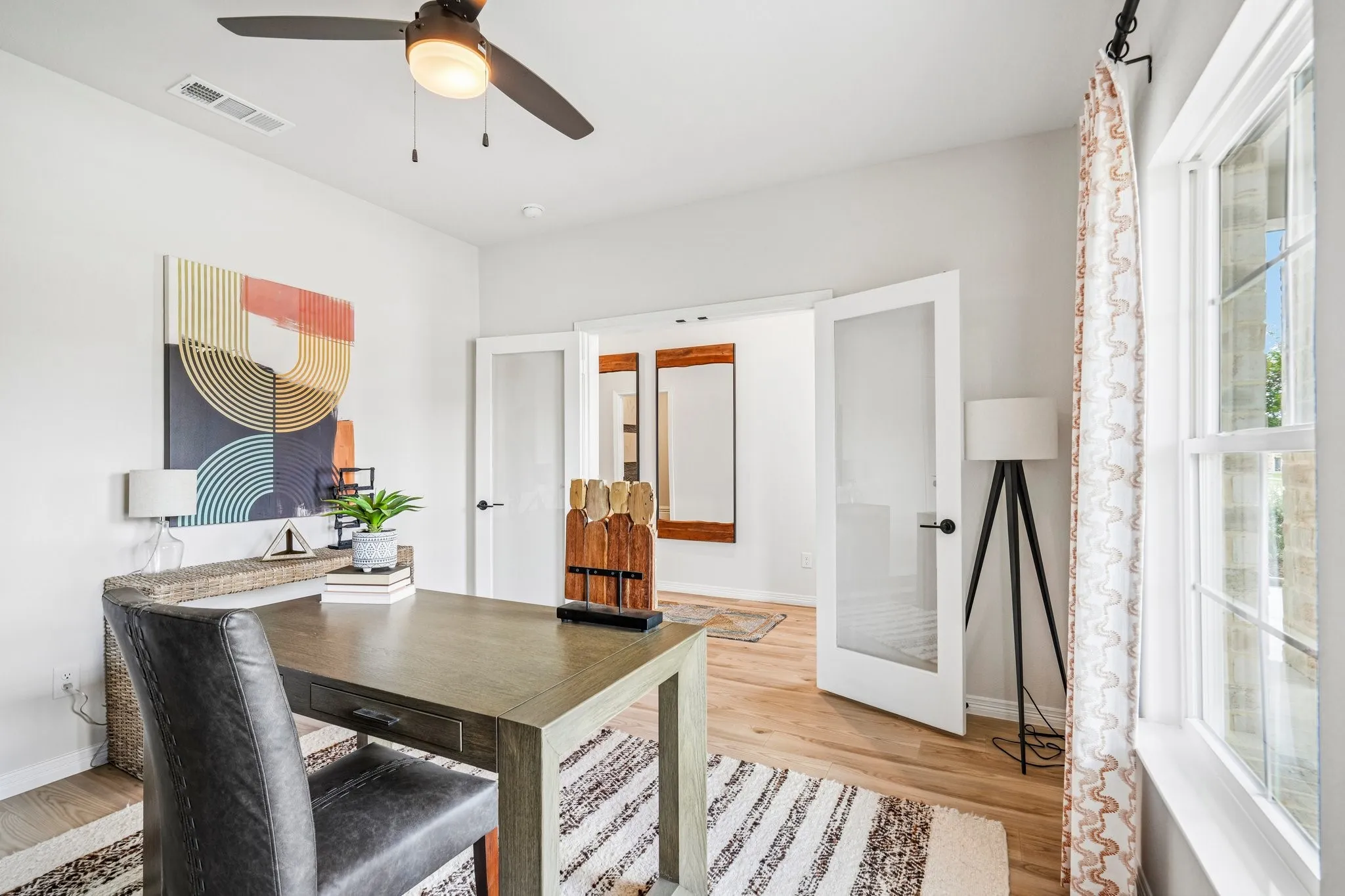 Single Family Residence For Sale in Kaufman County , 1117 Garden Grove Lane, Forney, Texas 75126, 4 Bedroom, 4 Bathroom, 2 Garage spaces, 3,204 Sqft, built in 2023, New Construction - Complete, mls#21222297, Real Estate Agent in Forney, Homes For Sale in Kaufman county, Homes For Sale in Forney, Realtor in Forney Texas, Real Estate Brokerage Independent Realty Texas, Luminita Cordes Realtor