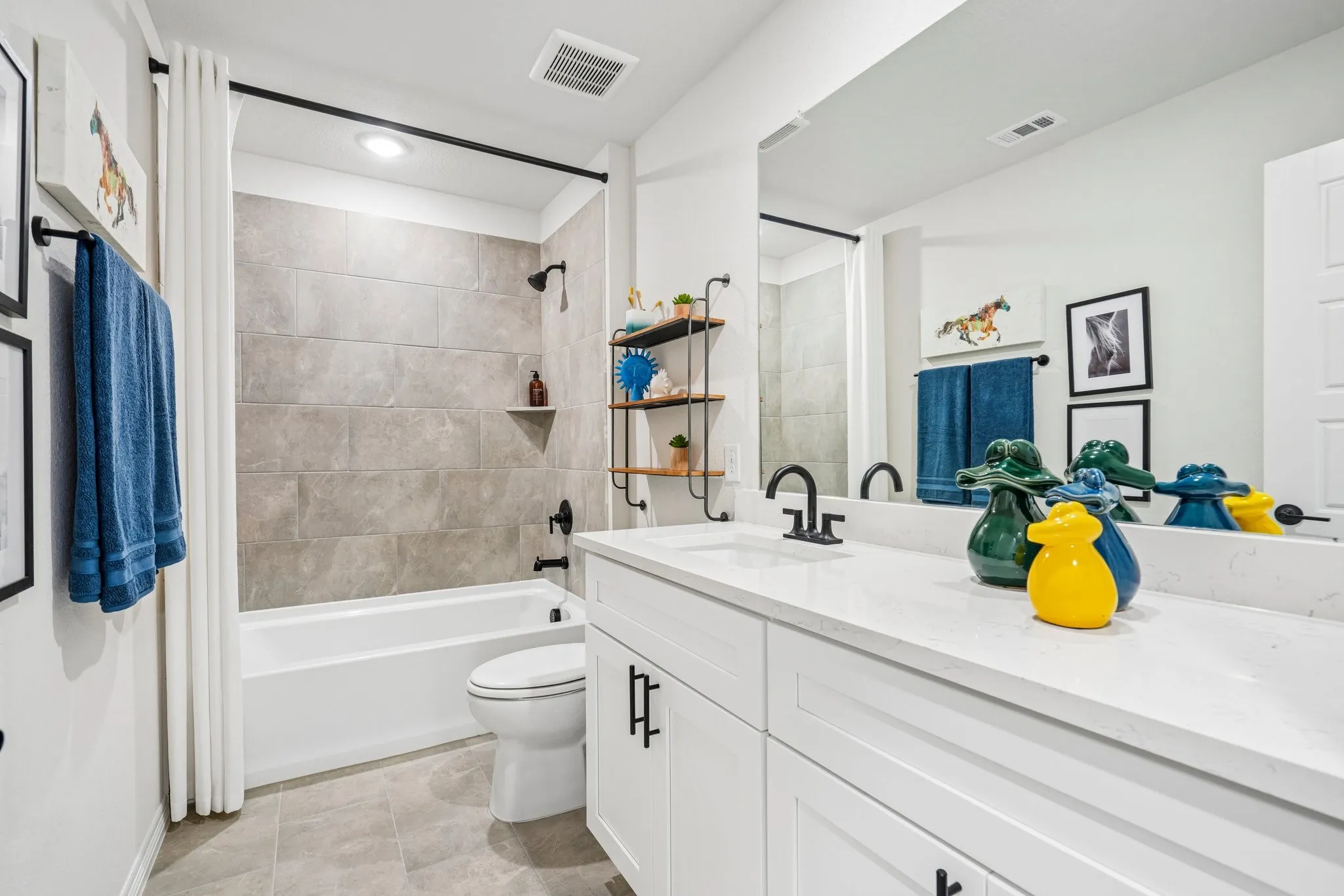 Single Family Residence For Sale in Kaufman County , 1117 Garden Grove Lane, Forney, Texas 75126, 4 Bedroom, 4 Bathroom, 2 Garage spaces, 3,204 Sqft, built in 2023, New Construction - Complete, mls#21222297, Real Estate Agent in Forney, Homes For Sale in Kaufman county, Homes For Sale in Forney, Realtor in Forney Texas, Real Estate Brokerage Independent Realty Texas, Luminita Cordes Realtor