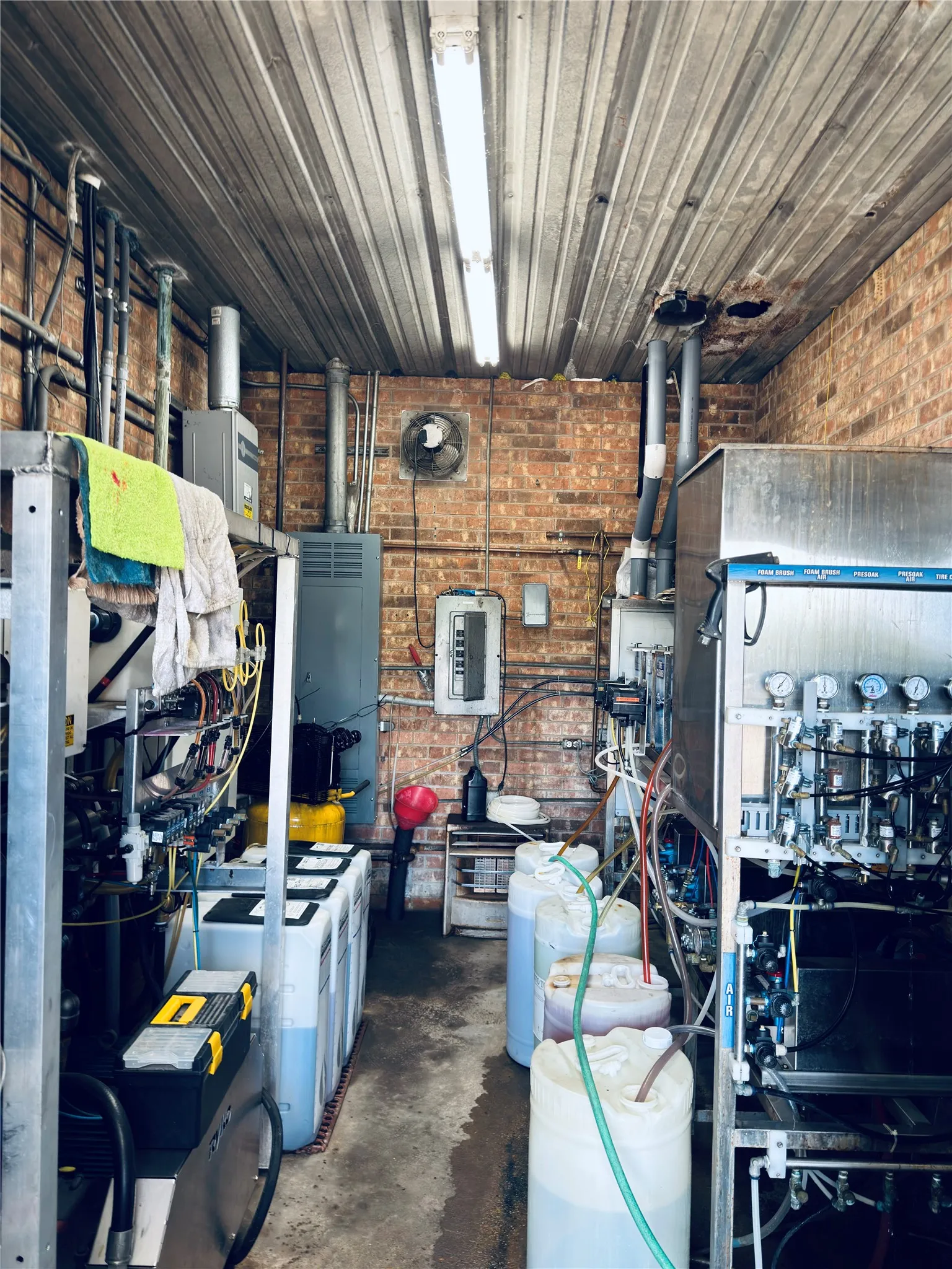 Business For Sale in Rains County , 319 W Lennon Drive, Emory, Texas 75440, 0, 0, Garage spaces, 0 Sqft, built in 1983, Preowned, mls#21222299, Real Estate Agent in Emory, Homes For Sale in Rains county, Homes For Sale in Emory, Realtor in Emory Texas, Real Estate Brokerage Independent Realty Texas, Luminita Cordes Realtor