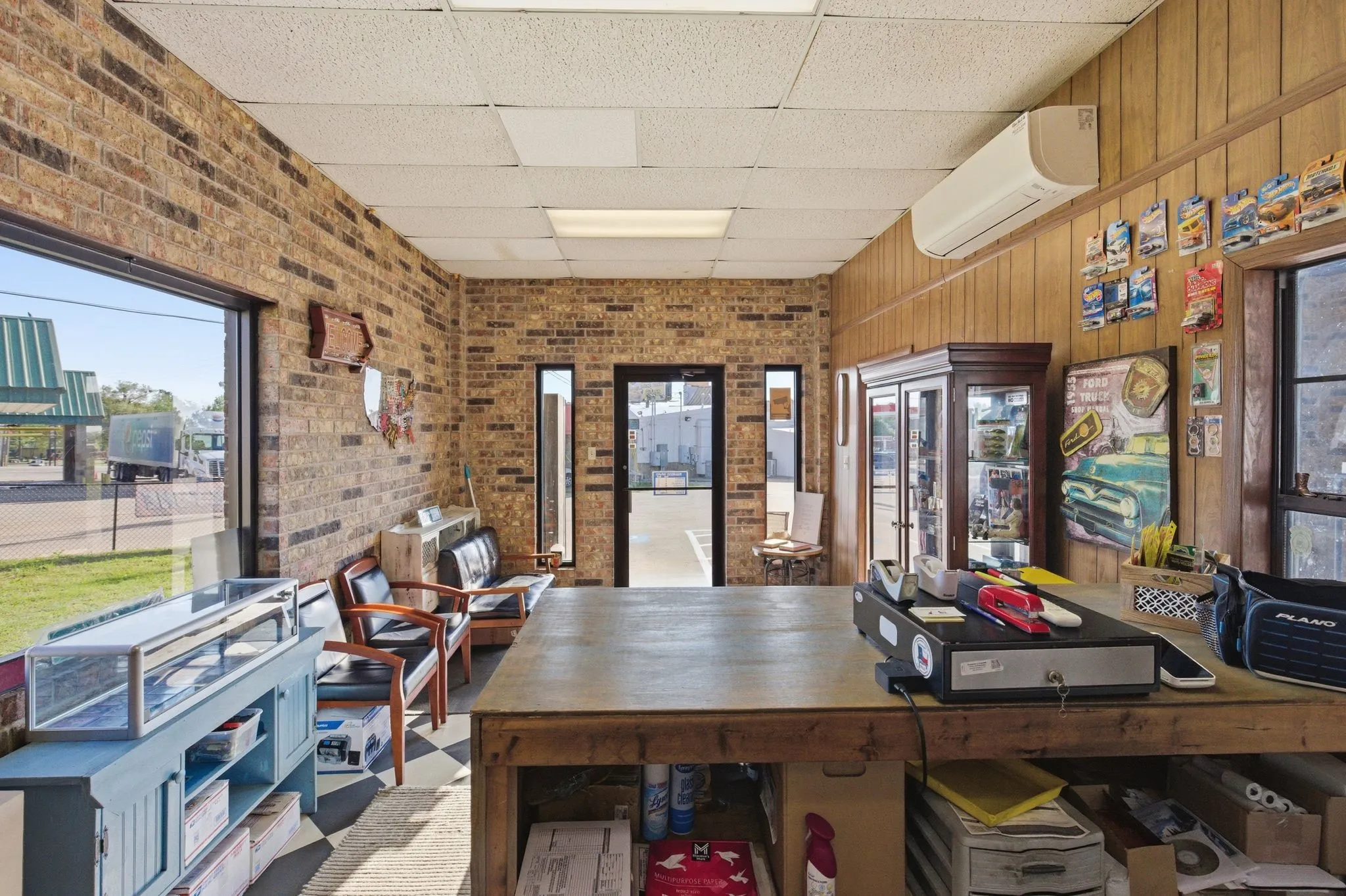 Business For Sale in Rains County , 319 W Lennon Drive, Emory, Texas 75440, 0, 0, Garage spaces, 0 Sqft, built in 1983, Preowned, mls#21222299, Real Estate Agent in Emory, Homes For Sale in Rains county, Homes For Sale in Emory, Realtor in Emory Texas, Real Estate Brokerage Independent Realty Texas, Luminita Cordes Realtor