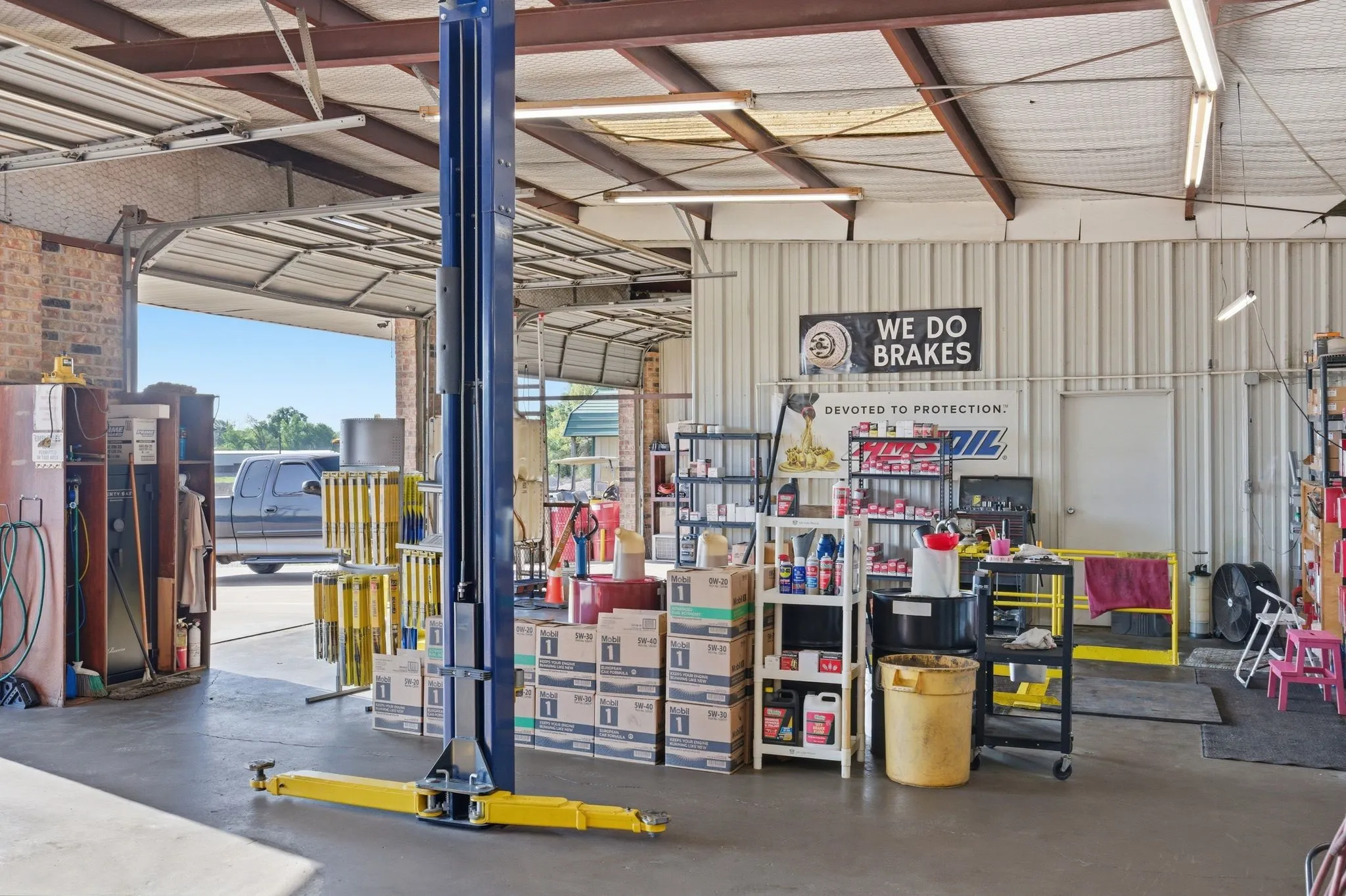 Business For Sale in Rains County , 319 W Lennon Drive, Emory, Texas 75440, 0, 0, Garage spaces, 0 Sqft, built in 1983, Preowned, mls#21222299, Real Estate Agent in Emory, Homes For Sale in Rains county, Homes For Sale in Emory, Realtor in Emory Texas, Real Estate Brokerage Independent Realty Texas, Luminita Cordes Realtor
