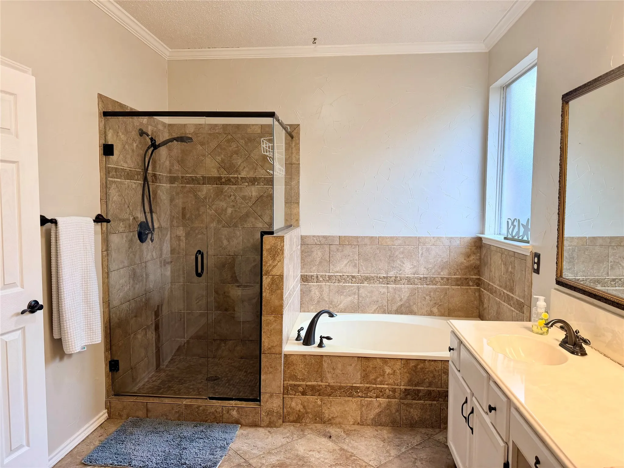 Single Family Residence For Sale in Dallas County , 7206 Birchmont Drive, Rowlett, Texas 75089, 4 Bedroom, 3 Bathroom, 2 Garage spaces, 2,297 Sqft, built in 1997, Preowned, mls#21221719, Real Estate Agent in Rowlett, Homes For Sale in Dallas county, Homes For Sale in Rowlett, Realtor in Rowlett Texas, Real Estate Brokerage Independent Realty Texas, Luminita Cordes Realtor