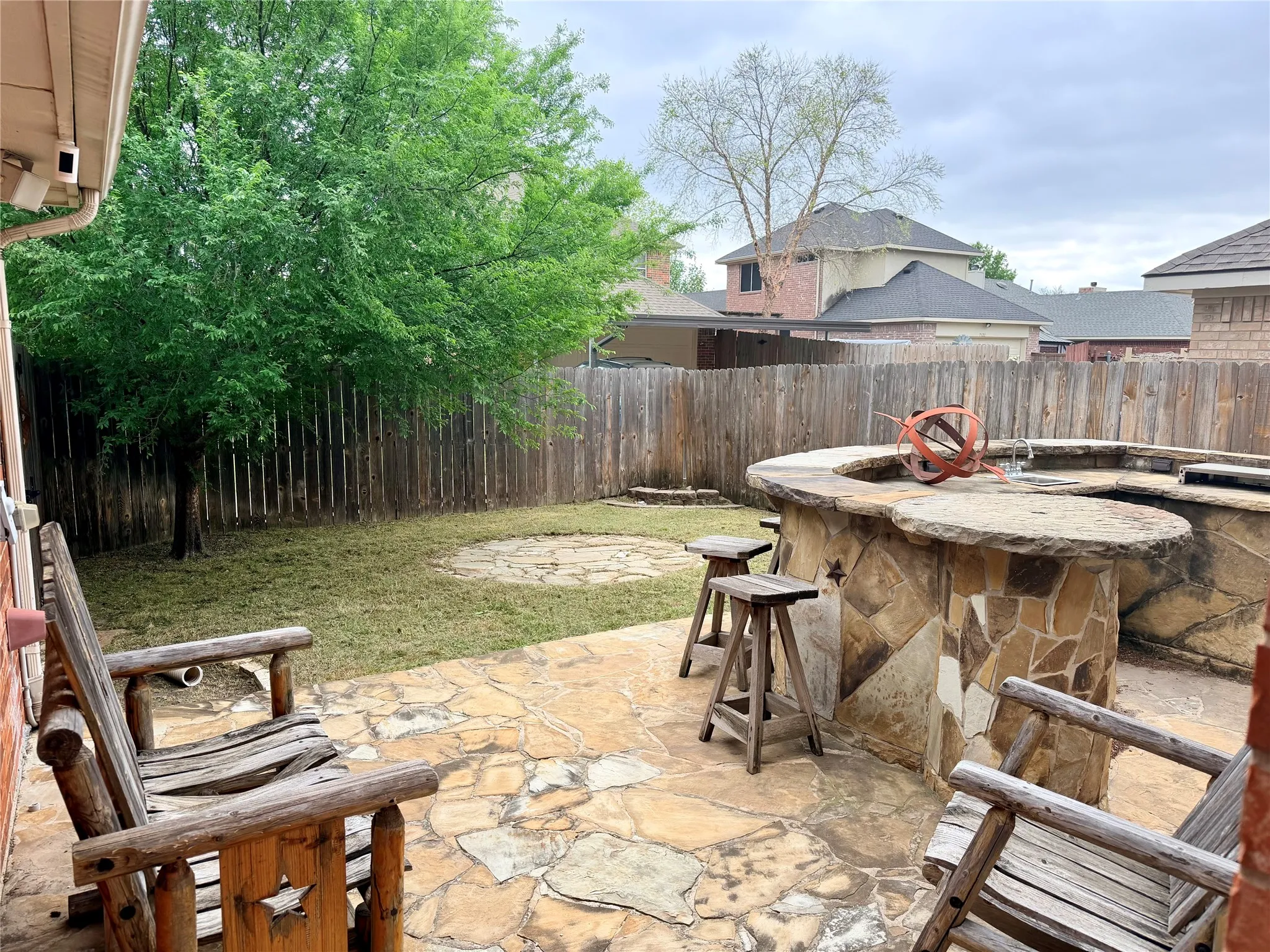 Single Family Residence For Sale in Dallas County , 7206 Birchmont Drive, Rowlett, Texas 75089, 4 Bedroom, 3 Bathroom, 2 Garage spaces, 2,297 Sqft, built in 1997, Preowned, mls#21221719, Real Estate Agent in Rowlett, Homes For Sale in Dallas county, Homes For Sale in Rowlett, Realtor in Rowlett Texas, Real Estate Brokerage Independent Realty Texas, Luminita Cordes Realtor