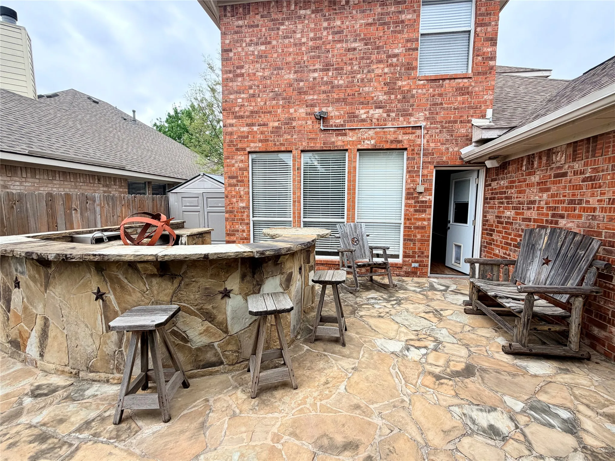 Single Family Residence For Sale in Dallas County , 7206 Birchmont Drive, Rowlett, Texas 75089, 4 Bedroom, 3 Bathroom, 2 Garage spaces, 2,297 Sqft, built in 1997, Preowned, mls#21221719, Real Estate Agent in Rowlett, Homes For Sale in Dallas county, Homes For Sale in Rowlett, Realtor in Rowlett Texas, Real Estate Brokerage Independent Realty Texas, Luminita Cordes Realtor