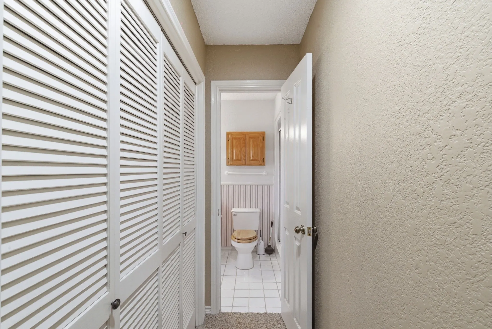 Single Family Residence For Sale in Erath County , 1702 Sully Court, Stephenville, Texas 76401, 2 Bedroom, 2 Bathroom, 2 Garage spaces, 1,379 Sqft, built in 1998, Preowned, mls#21222272, Real Estate Agent in Stephenville, Homes For Sale in Erath county, Homes For Sale in Stephenville, Realtor in Stephenville Texas, Real Estate Brokerage Independent Realty Texas, Luminita Cordes Realtor
