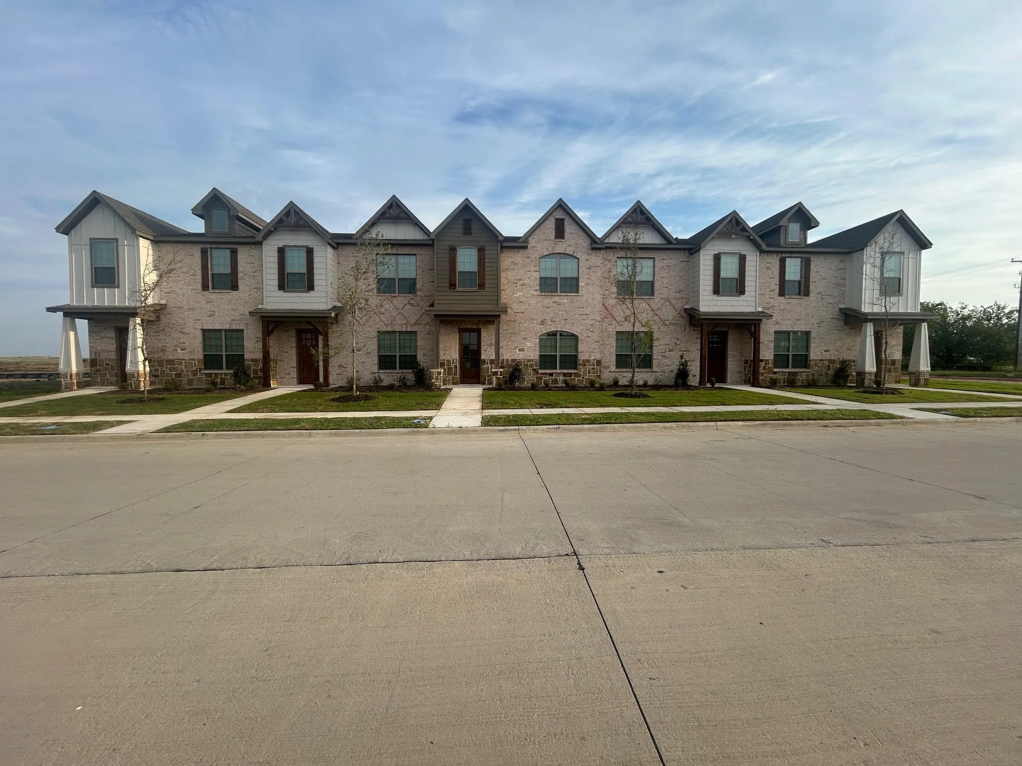 Brand new 5plex