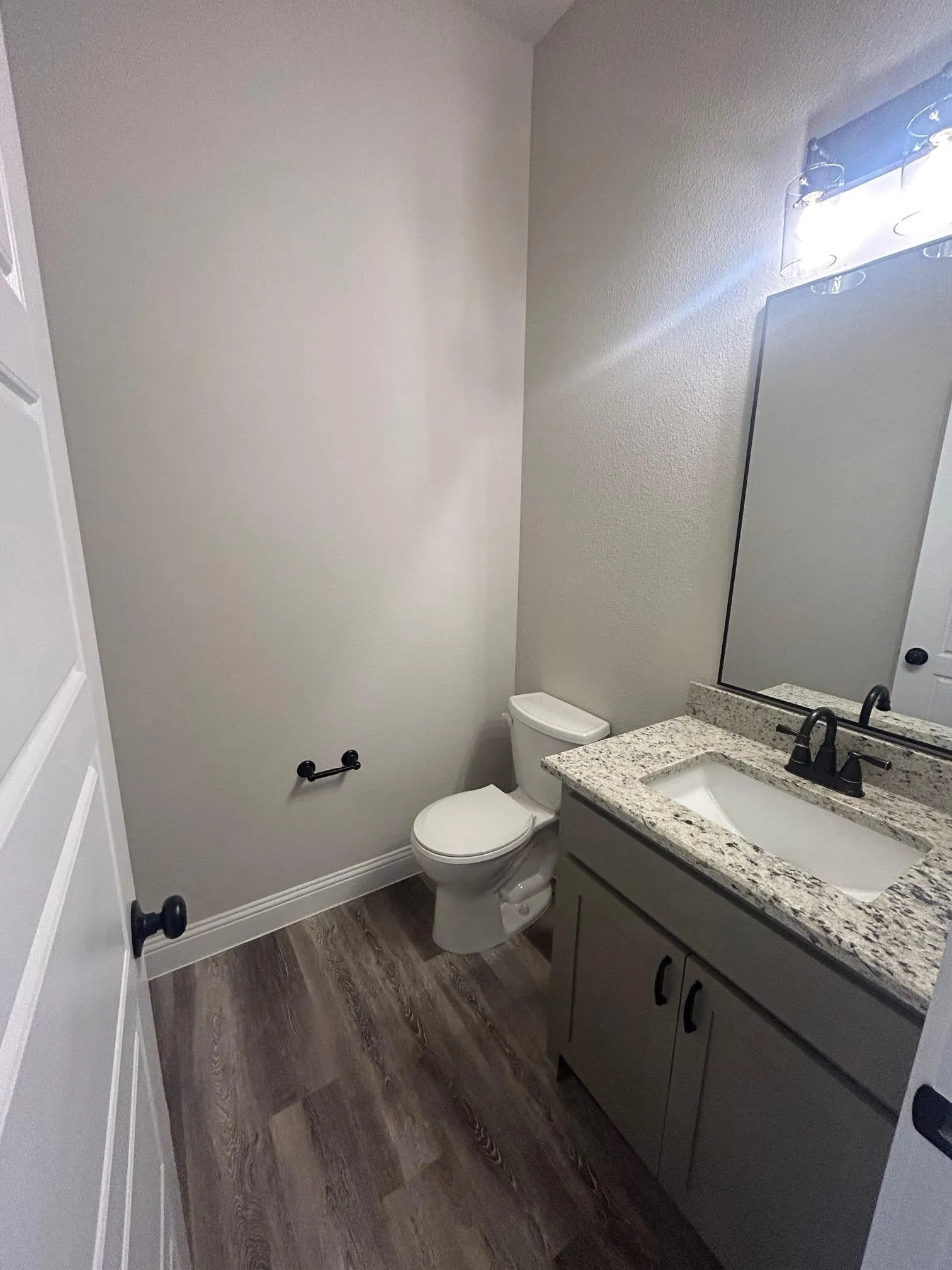 Townhouse For Rent in Denton County , 4001 Avion Drive, Sanger, Texas 76266, 3 Bedroom, 3 Bathroom, 2 Garage spaces, 1,866 Sqft, built in 2023, mls#21222338, Real Estate Agent in Sanger, Homes For Rent in Denton county, Homes For Rent in Sanger, Realtor in Sanger Texas, Real Estate Brokerage Independent Realty Texas, Luminita Cordes Realtor