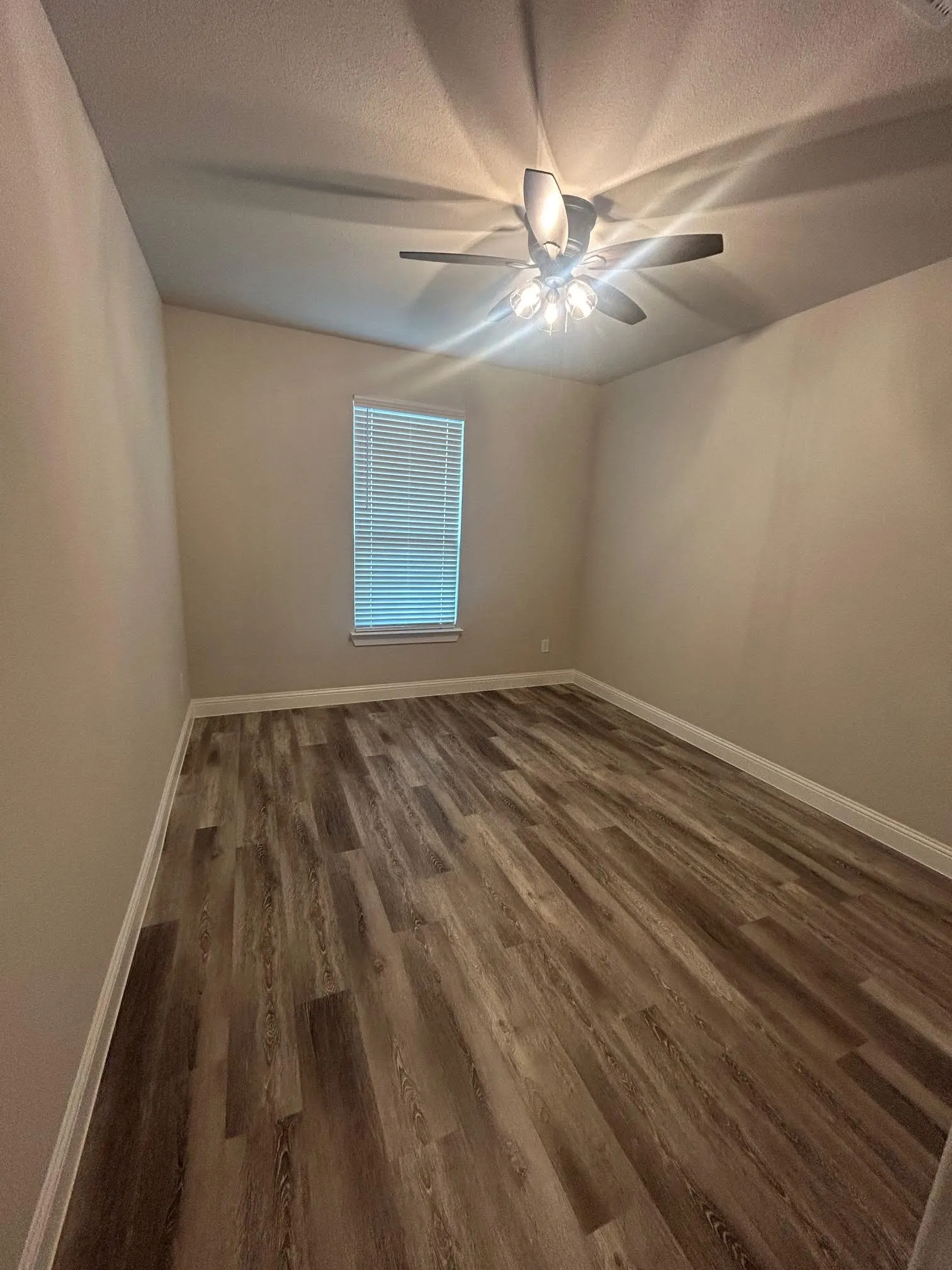 Townhouse For Rent in Denton County , 4001 Avion Drive, Sanger, Texas 76266, 3 Bedroom, 3 Bathroom, 2 Garage spaces, 1,866 Sqft, built in 2023, mls#21222338, Real Estate Agent in Sanger, Homes For Rent in Denton county, Homes For Rent in Sanger, Realtor in Sanger Texas, Real Estate Brokerage Independent Realty Texas, Luminita Cordes Realtor