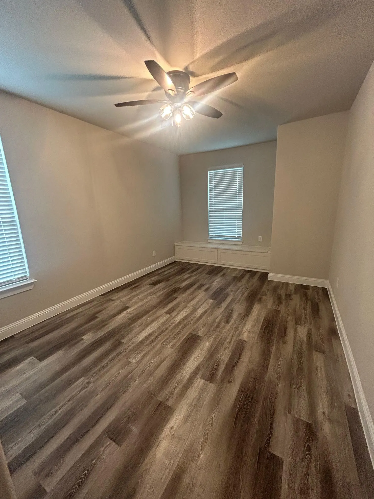 Townhouse For Rent in Denton County , 4001 Avion Drive, Sanger, Texas 76266, 3 Bedroom, 3 Bathroom, 2 Garage spaces, 1,866 Sqft, built in 2023, mls#21222338, Real Estate Agent in Sanger, Homes For Rent in Denton county, Homes For Rent in Sanger, Realtor in Sanger Texas, Real Estate Brokerage Independent Realty Texas, Luminita Cordes Realtor
