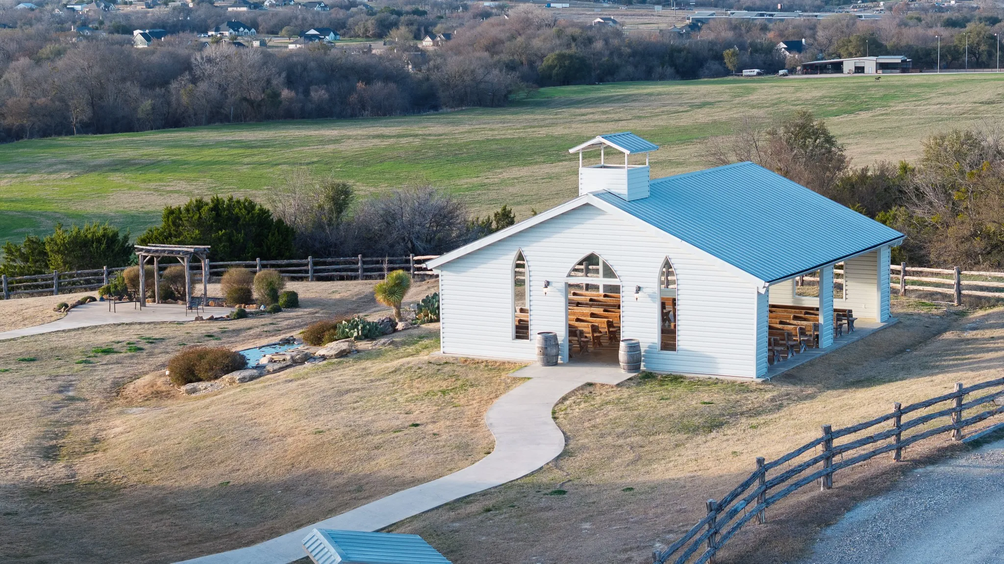 Farm For Sale in Parker County , 5400 Old Brock, Weatherford, Texas 76087, 3 Bedrooms, 3 Bathrooms, Garage spaces, 2,561 Sqft, built in 2022, Price $8,500,000, mls#21222255, Real Estate Agent in Weatherford, Homes For Sale in Parker county, Homes For Sale in Weatherford, Realtor in Weatherford Texas, Real Estate Brokerage Independent Realty Texas, Luminita Cordes Realtor