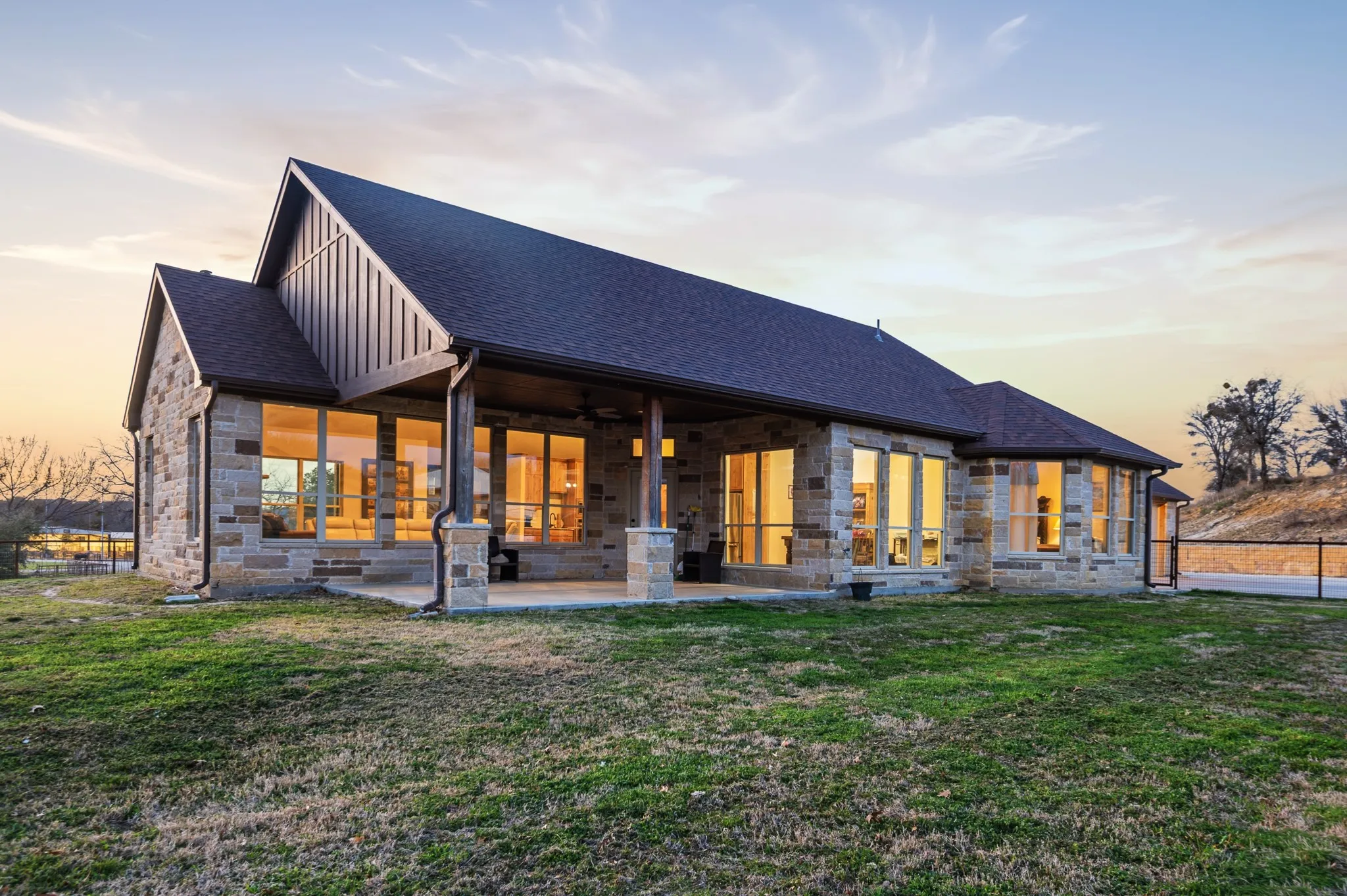 Farm For Sale in Parker County , 5400 Old Brock, Weatherford, Texas 76087, 3 Bedrooms, 3 Bathrooms, Garage spaces, 2,561 Sqft, built in 2022, Price $8,500,000, mls#21222255, Real Estate Agent in Weatherford, Homes For Sale in Parker county, Homes For Sale in Weatherford, Realtor in Weatherford Texas, Real Estate Brokerage Independent Realty Texas, Luminita Cordes Realtor