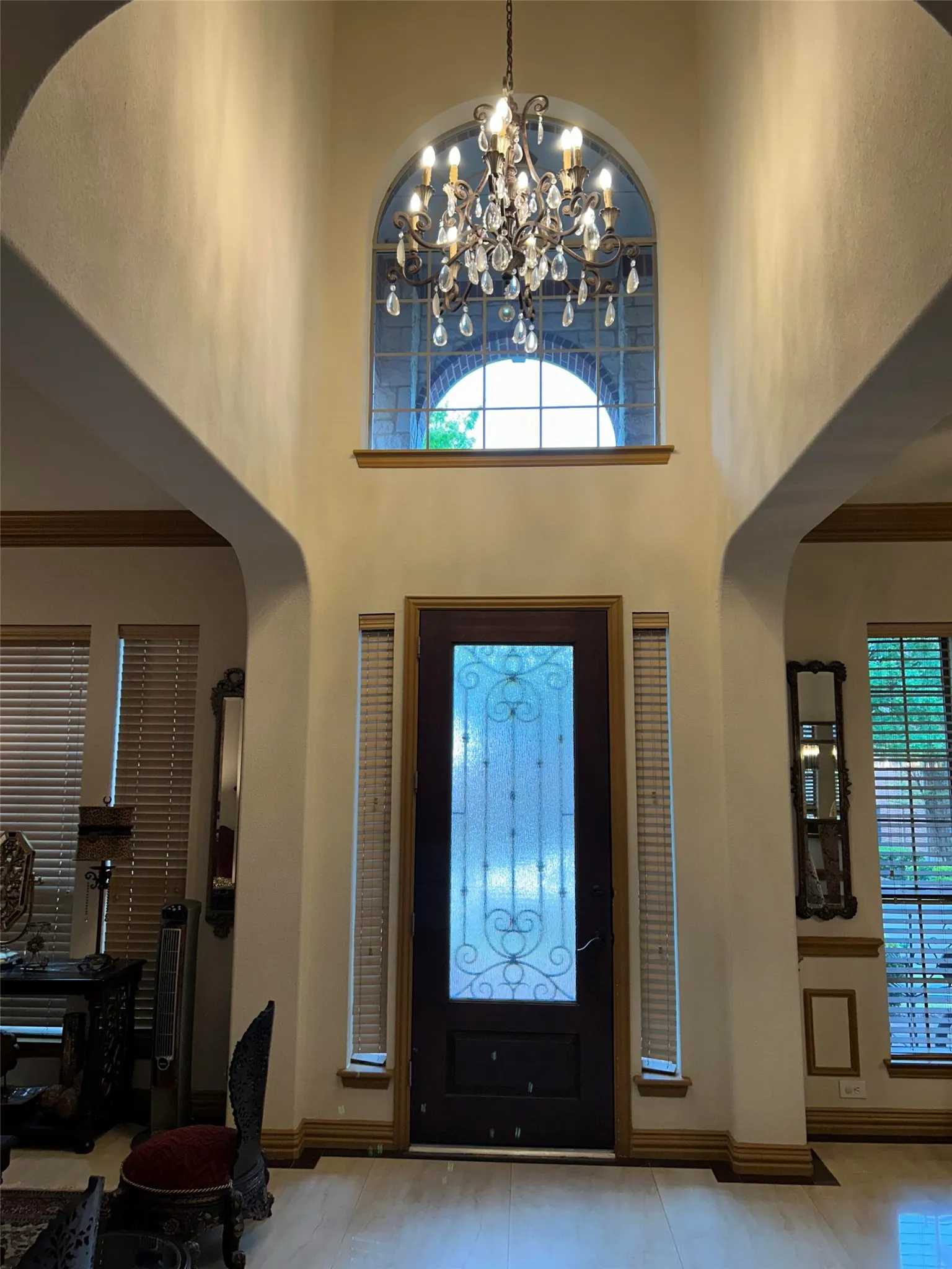 Single Family Residence For Sale in Dallas County , 2219 Longview Road, Irving, Texas 75063, 4 Bedroom, 3 Bathroom, 2 Garage spaces, 3,022 Sqft, built in 2008, mls#21222349, Real Estate Agent in Irving, Homes For Sale in Dallas county, Homes For Sale in Irving, Realtor in Irving Texas, Real Estate Brokerage Independent Realty Texas, Luminita Cordes Realtor