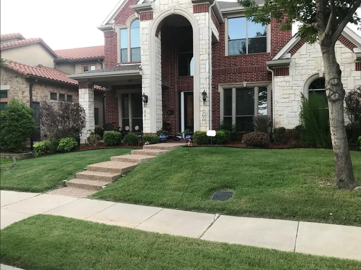 Single Family Residence For Sale in Dallas County , 2219 Longview Road, Irving, Texas 75063, 4 Bedroom, 3 Bathroom, 2 Garage spaces, 3,022 Sqft, built in 2008, mls#21222349, Real Estate Agent in Irving, Homes For Sale in Dallas county, Homes For Sale in Irving, Realtor in Irving Texas, Real Estate Brokerage Independent Realty Texas, Luminita Cordes Realtor