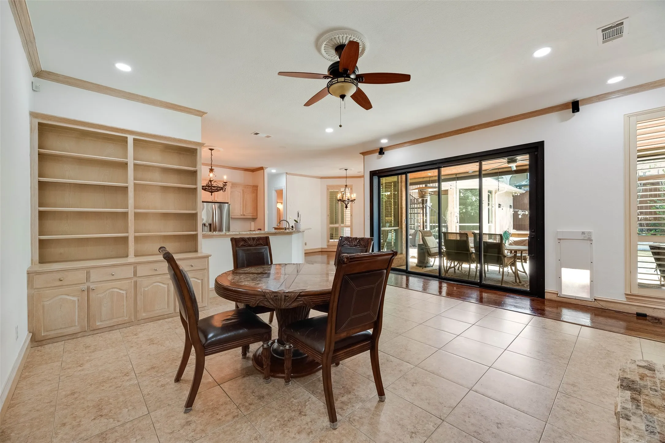 Single Family Residence For Sale in Collin County , 6436 Bermuda Dunes Drive, Plano, Texas 75093, 4 Bedroom, 4 Bathroom, 3 Garage spaces, 3,425 Sqft, built in 1992, Preowned, mls#21221859, Real Estate Agent in Plano, Homes For Sale in Collin county, Homes For Sale in Plano, Realtor in Plano Texas, Real Estate Brokerage Independent Realty Texas, Luminita Cordes Realtor