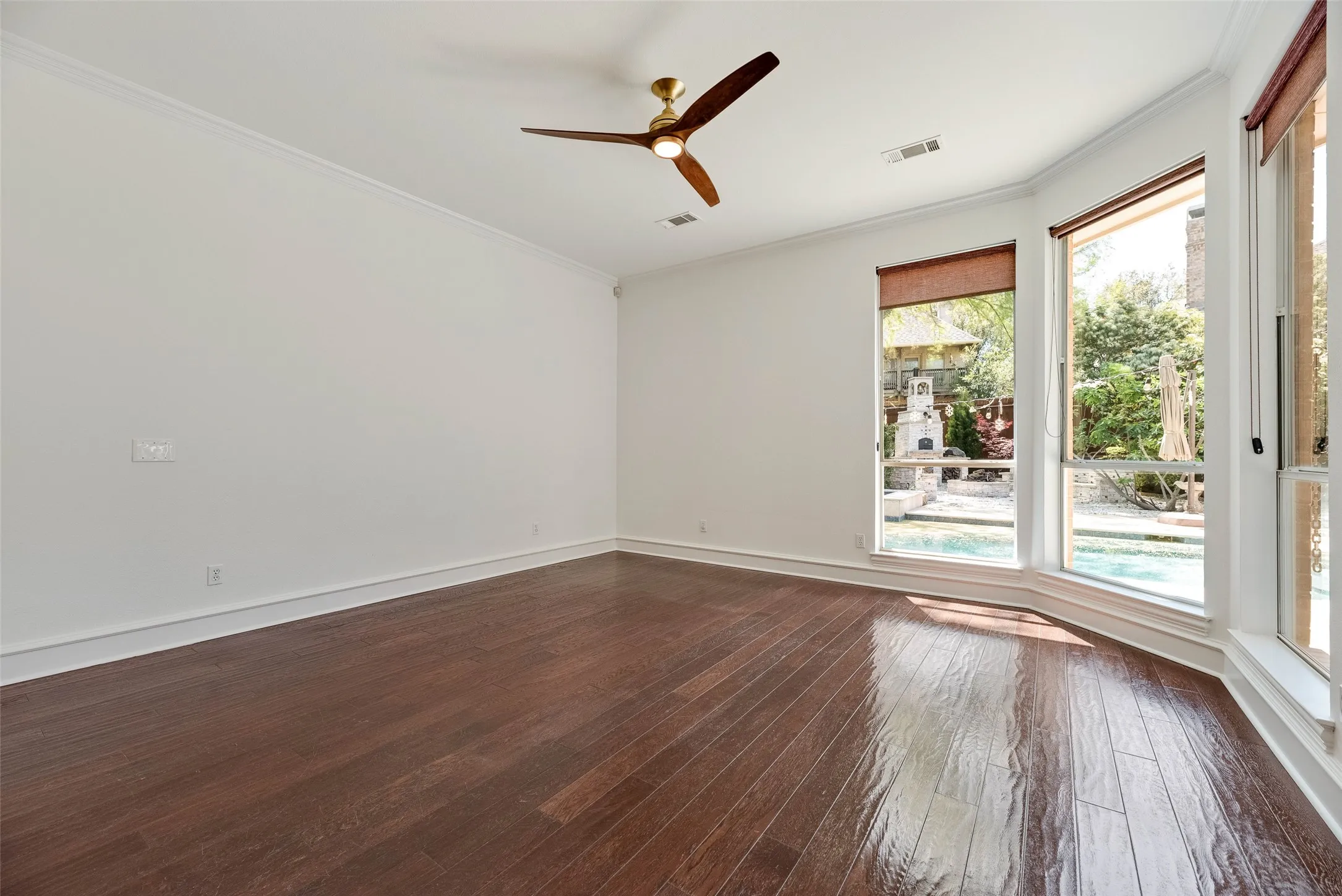 Single Family Residence For Sale in Collin County , 6436 Bermuda Dunes Drive, Plano, Texas 75093, 4 Bedroom, 4 Bathroom, 3 Garage spaces, 3,425 Sqft, built in 1992, Preowned, mls#21221859, Real Estate Agent in Plano, Homes For Sale in Collin county, Homes For Sale in Plano, Realtor in Plano Texas, Real Estate Brokerage Independent Realty Texas, Luminita Cordes Realtor