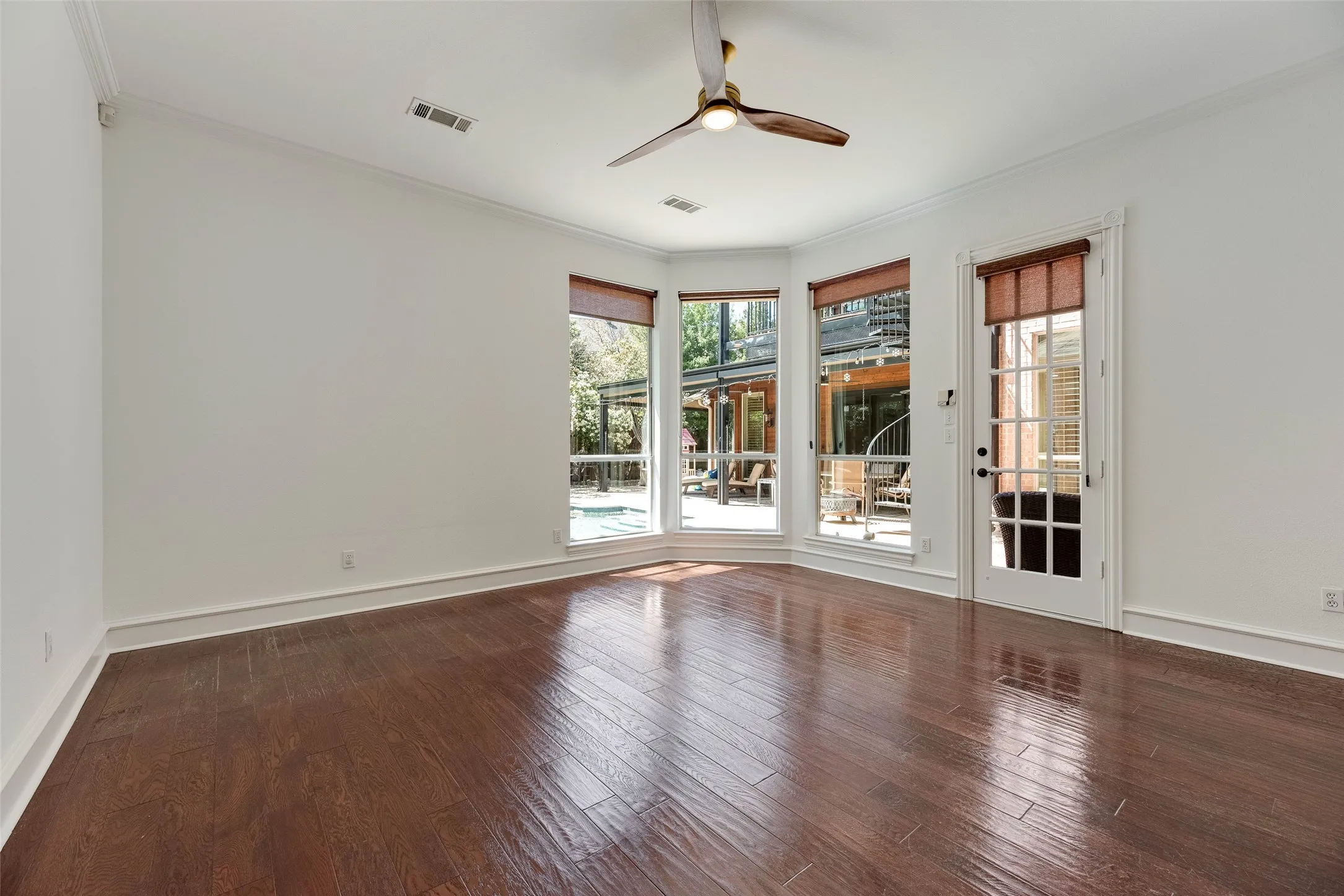 Single Family Residence For Sale in Collin County , 6436 Bermuda Dunes Drive, Plano, Texas 75093, 4 Bedroom, 4 Bathroom, 3 Garage spaces, 3,425 Sqft, built in 1992, Preowned, mls#21221859, Real Estate Agent in Plano, Homes For Sale in Collin county, Homes For Sale in Plano, Realtor in Plano Texas, Real Estate Brokerage Independent Realty Texas, Luminita Cordes Realtor