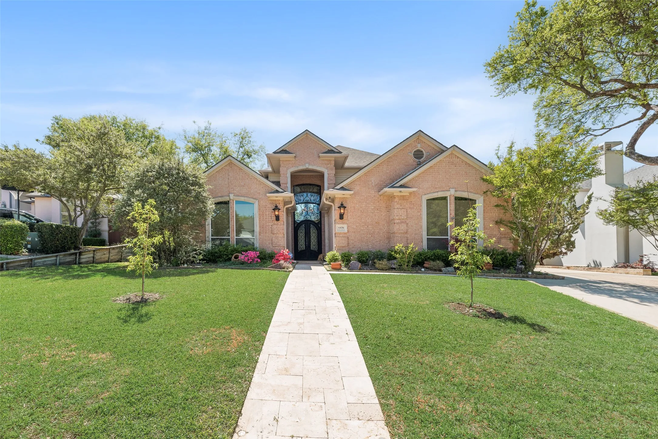 Single Family Residence For Sale in Collin County , 6436 Bermuda Dunes Drive, Plano, Texas 75093, 4 Bedroom, 4 Bathroom, 3 Garage spaces, 3,425 Sqft, built in 1992, Preowned, mls#21221859, Real Estate Agent in Plano, Homes For Sale in Collin county, Homes For Sale in Plano, Realtor in Plano Texas, Real Estate Brokerage Independent Realty Texas, Luminita Cordes Realtor