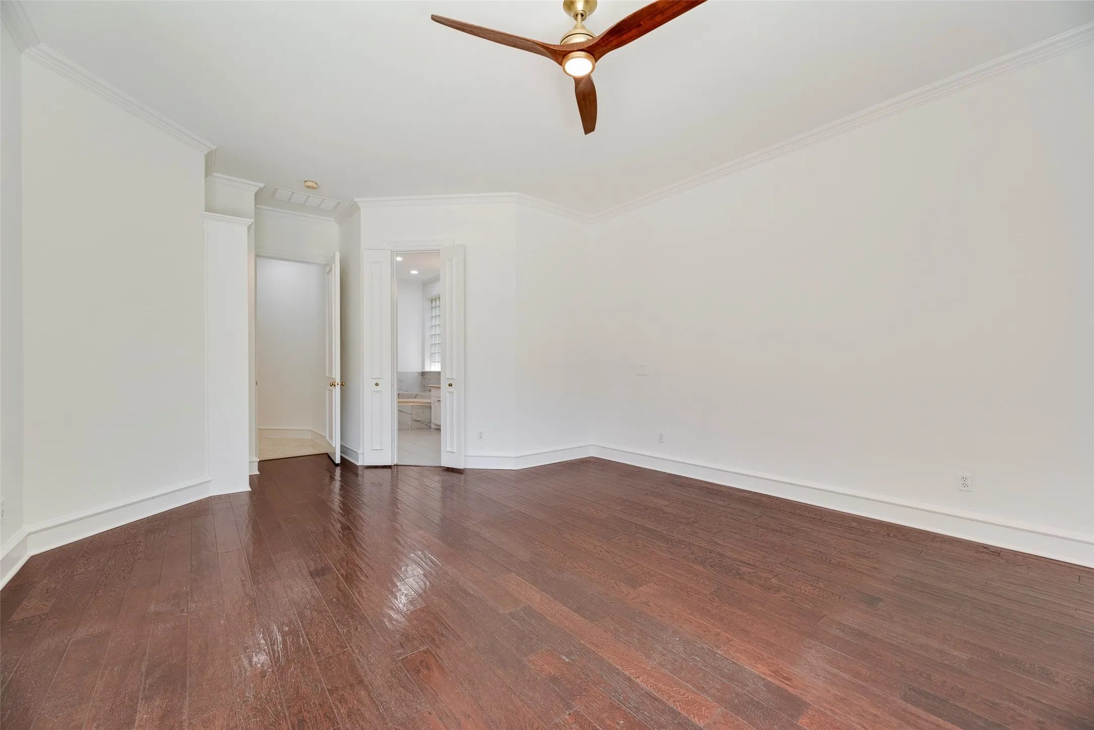 Single Family Residence For Sale in Collin County , 6436 Bermuda Dunes Drive, Plano, Texas 75093, 4 Bedroom, 4 Bathroom, 3 Garage spaces, 3,425 Sqft, built in 1992, Preowned, mls#21221859, Real Estate Agent in Plano, Homes For Sale in Collin county, Homes For Sale in Plano, Realtor in Plano Texas, Real Estate Brokerage Independent Realty Texas, Luminita Cordes Realtor