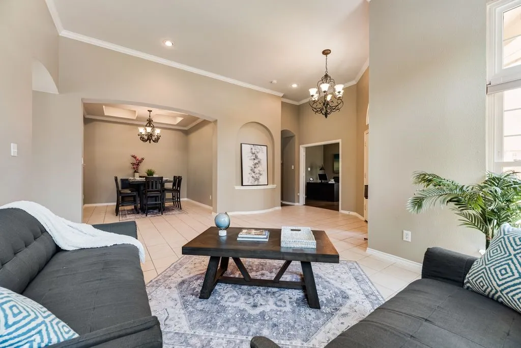 Single Family Residence For Sale in Collin County , 7301 Summer Glen Drive, Mc Kinney, Texas 75072, 3 Bedroom, 2 Bathroom, 2 Garage spaces, 2,520 Sqft, built in 2001, mls#21222431, Real Estate Agent in Mc Kinney, Homes For Sale in Collin county, Homes For Sale in Mc Kinney, Realtor in Mc Kinney Texas, Real Estate Brokerage Independent Realty Texas, Luminita Cordes Realtor