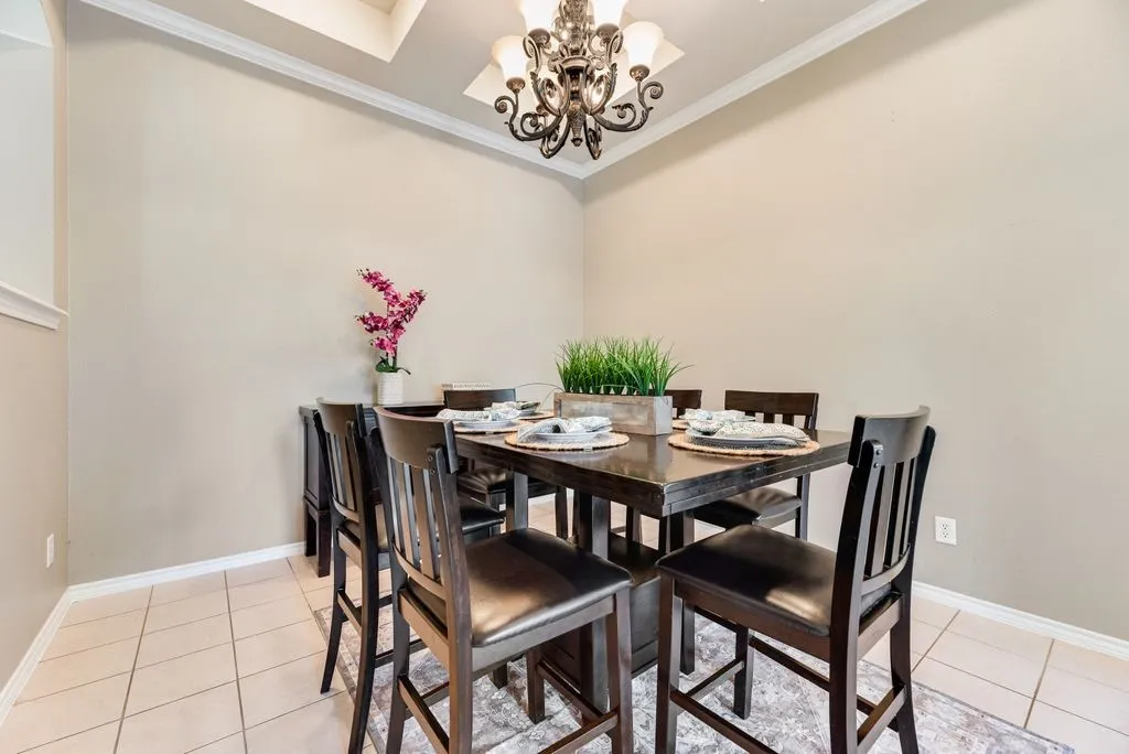 Single Family Residence For Sale in Collin County , 7301 Summer Glen Drive, Mc Kinney, Texas 75072, 3 Bedroom, 2 Bathroom, 2 Garage spaces, 2,520 Sqft, built in 2001, mls#21222431, Real Estate Agent in Mc Kinney, Homes For Sale in Collin county, Homes For Sale in Mc Kinney, Realtor in Mc Kinney Texas, Real Estate Brokerage Independent Realty Texas, Luminita Cordes Realtor