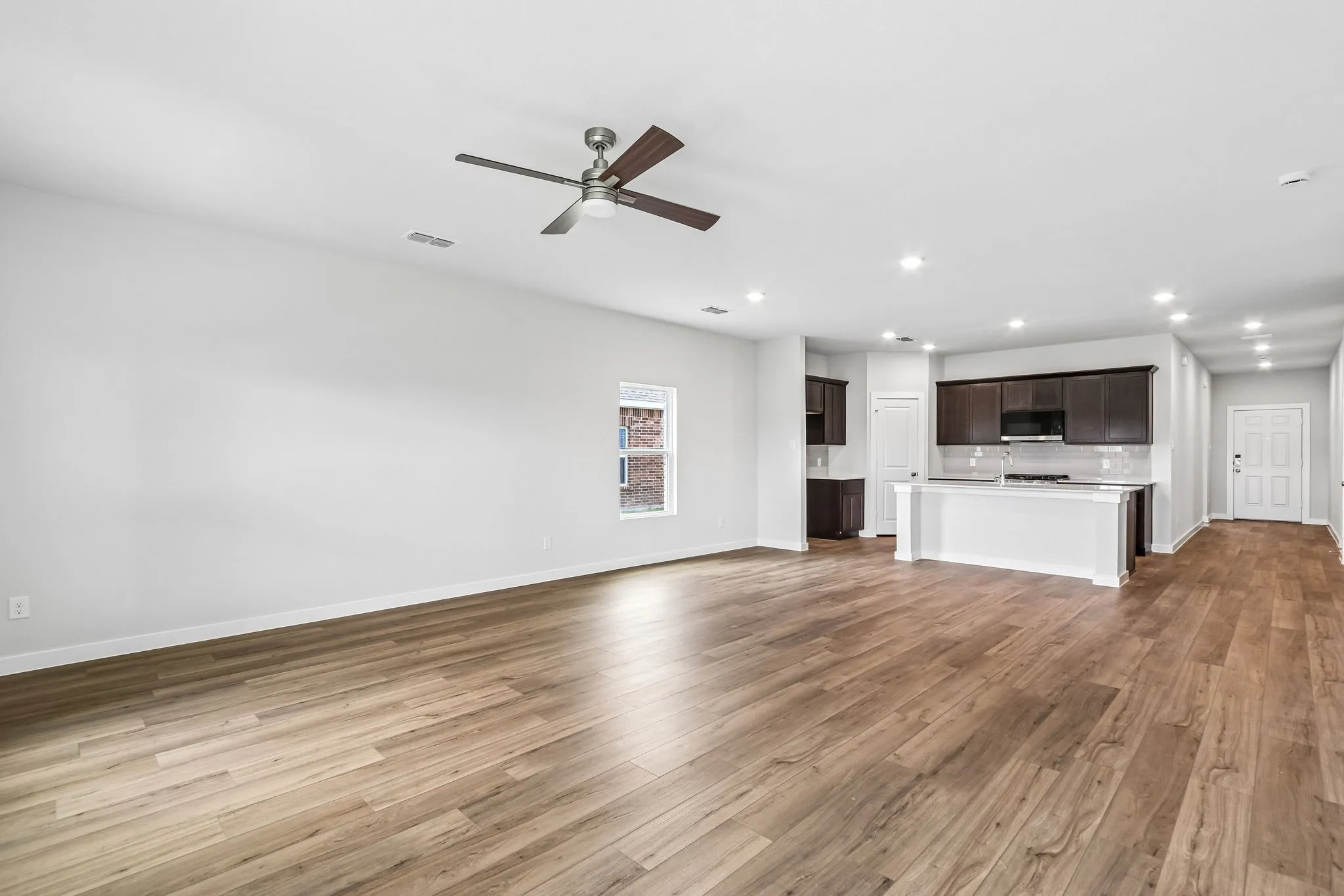 Single Family Residence For Sale in Collin County , 1513 Xavier Street, Anna, Texas 75409, 4 Bedroom, 3 Bathroom, 2 Garage spaces, 2,013 Sqft, built in 2026, New Construction - Incomplete, mls#21222550, Real Estate Agent in Anna, Homes For Sale in Collin county, Homes For Sale in Anna, Realtor in Anna Texas, Real Estate Brokerage Independent Realty Texas, Luminita Cordes Realtor