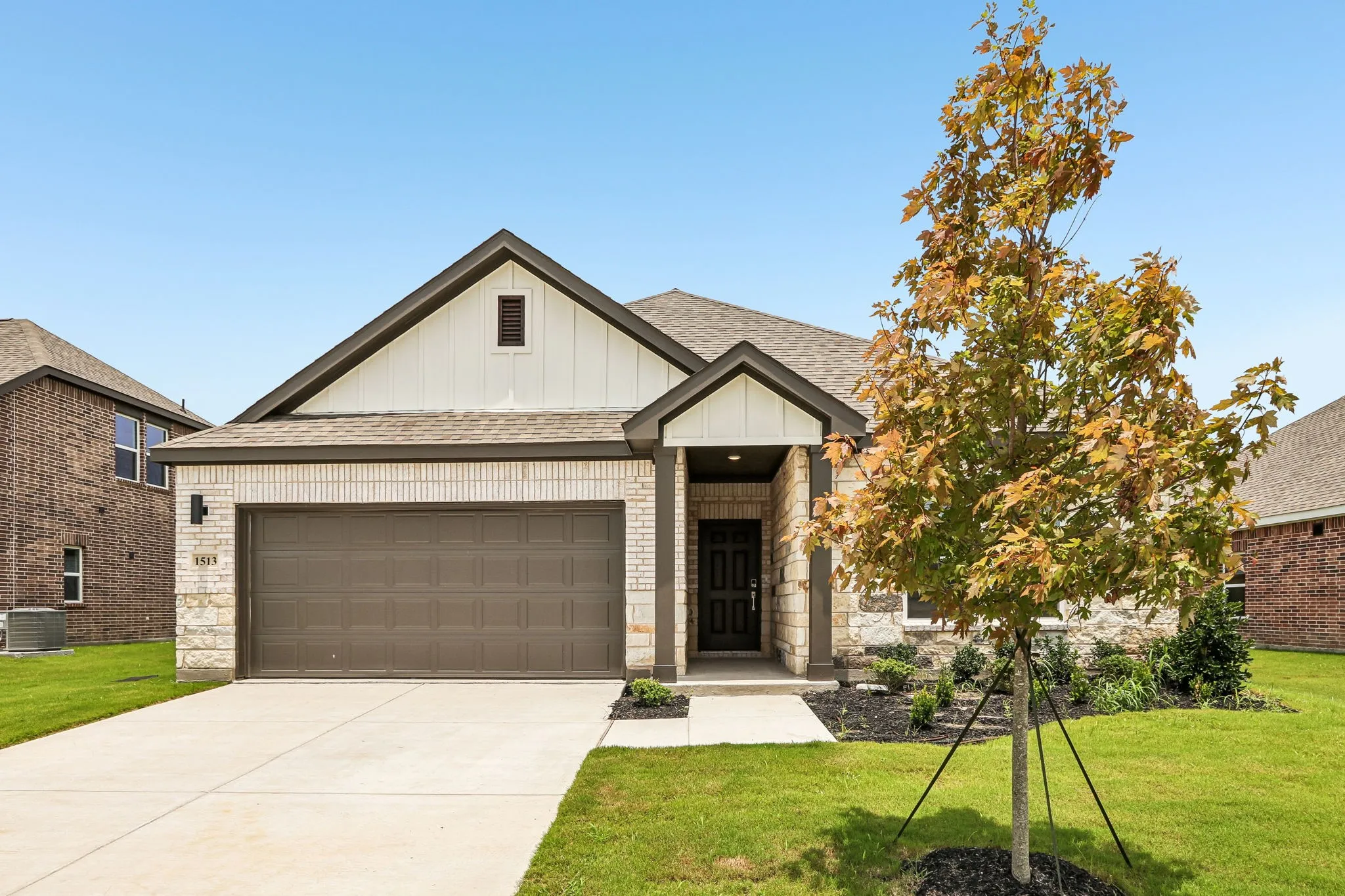 Single Family Residence For Sale in Collin County , 1513 Xavier Street, Anna, Texas 75409, 4 Bedroom, 3 Bathroom, 2 Garage spaces, 2,013 Sqft, built in 2026, New Construction - Incomplete, mls#21222550, Real Estate Agent in Anna, Homes For Sale in Collin county, Homes For Sale in Anna, Realtor in Anna Texas, Real Estate Brokerage Independent Realty Texas, Luminita Cordes Realtor