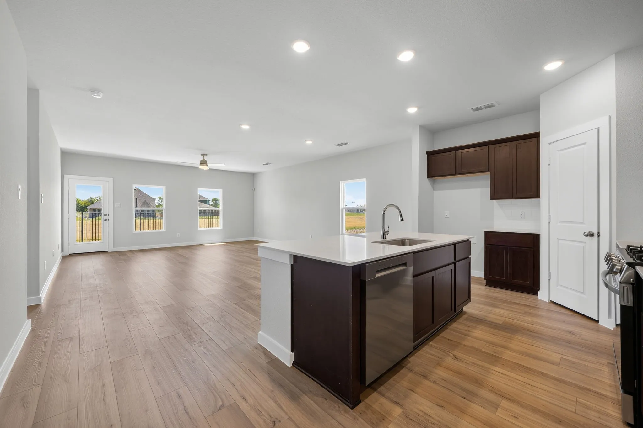 Single Family Residence For Sale in Collin County , 1508 Xavier Street, Anna, Texas 75409, 4 Bedroom, 3 Bathroom, 2 Garage spaces, 2,013 Sqft, built in 2026, New Construction - Incomplete, mls#21222559, Real Estate Agent in Anna, Homes For Sale in Collin county, Homes For Sale in Anna, Realtor in Anna Texas, Real Estate Brokerage Independent Realty Texas, Luminita Cordes Realtor