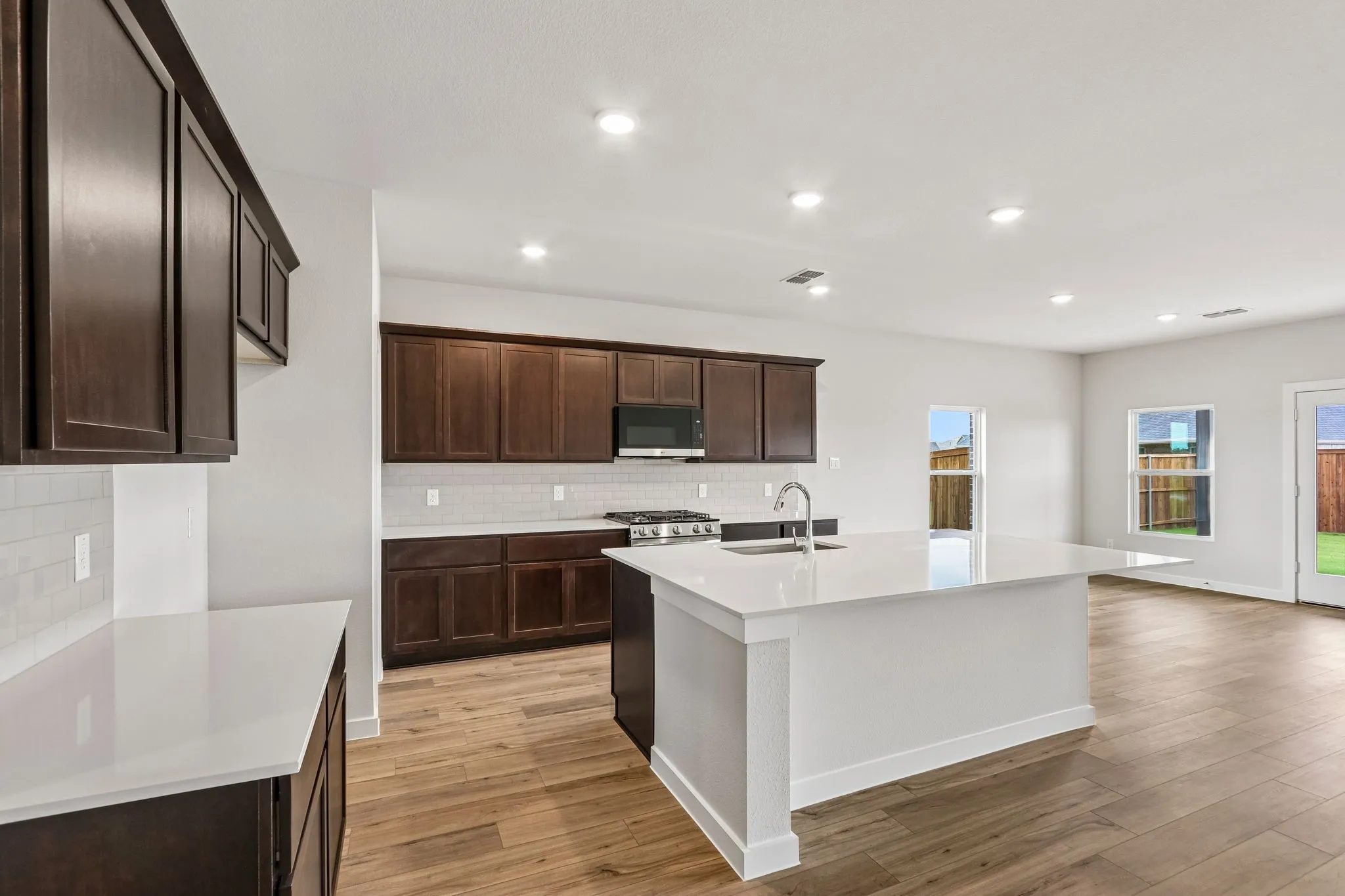 Single Family Residence For Sale in Collin County , 1509 Xavier Street, Anna, Texas 75409, 3 Bedroom, 3 Bathroom, 2 Garage spaces, 2,449 Sqft, built in 2026, New Construction - Incomplete, mls#21222562, Real Estate Agent in Anna, Homes For Sale in Collin county, Homes For Sale in Anna, Realtor in Anna Texas, Real Estate Brokerage Independent Realty Texas, Luminita Cordes Realtor
