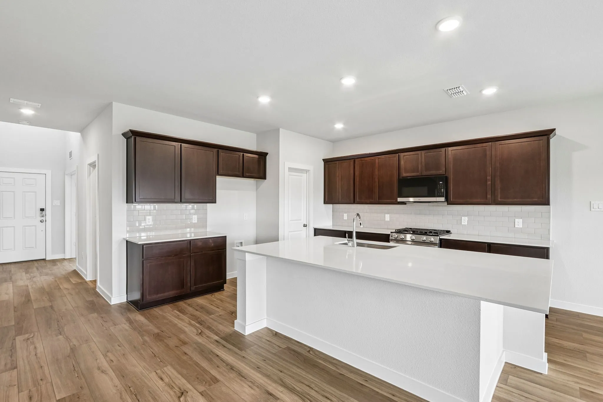 Single Family Residence For Sale in Collin County , 1509 Xavier Street, Anna, Texas 75409, 3 Bedroom, 3 Bathroom, 2 Garage spaces, 2,449 Sqft, built in 2026, New Construction - Incomplete, mls#21222562, Real Estate Agent in Anna, Homes For Sale in Collin county, Homes For Sale in Anna, Realtor in Anna Texas, Real Estate Brokerage Independent Realty Texas, Luminita Cordes Realtor