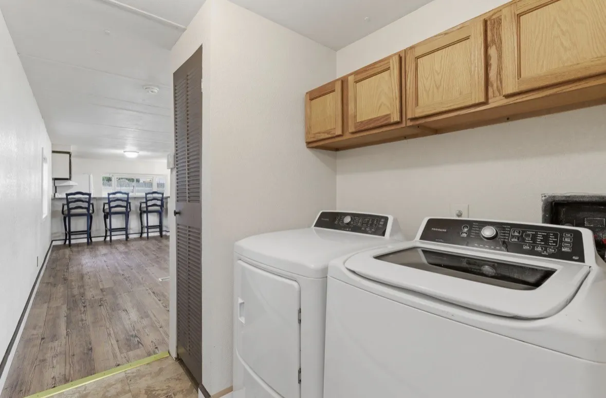 Manufactured Home For Sale in Stephens County , 504 Water District Road 214, Breckenridge, Texas 76424, 1 Bedroom, 1 Bathroom, Garage spaces, 900 Sqft, built in 0, Price $139,000, mls#21222589, Real Estate Agent in Breckenridge, Homes For Sale in Stephens county, Homes For Sale in Breckenridge, Realtor in Breckenridge Texas, Real Estate Brokerage Independent Realty Texas, Luminita Cordes Realtor
