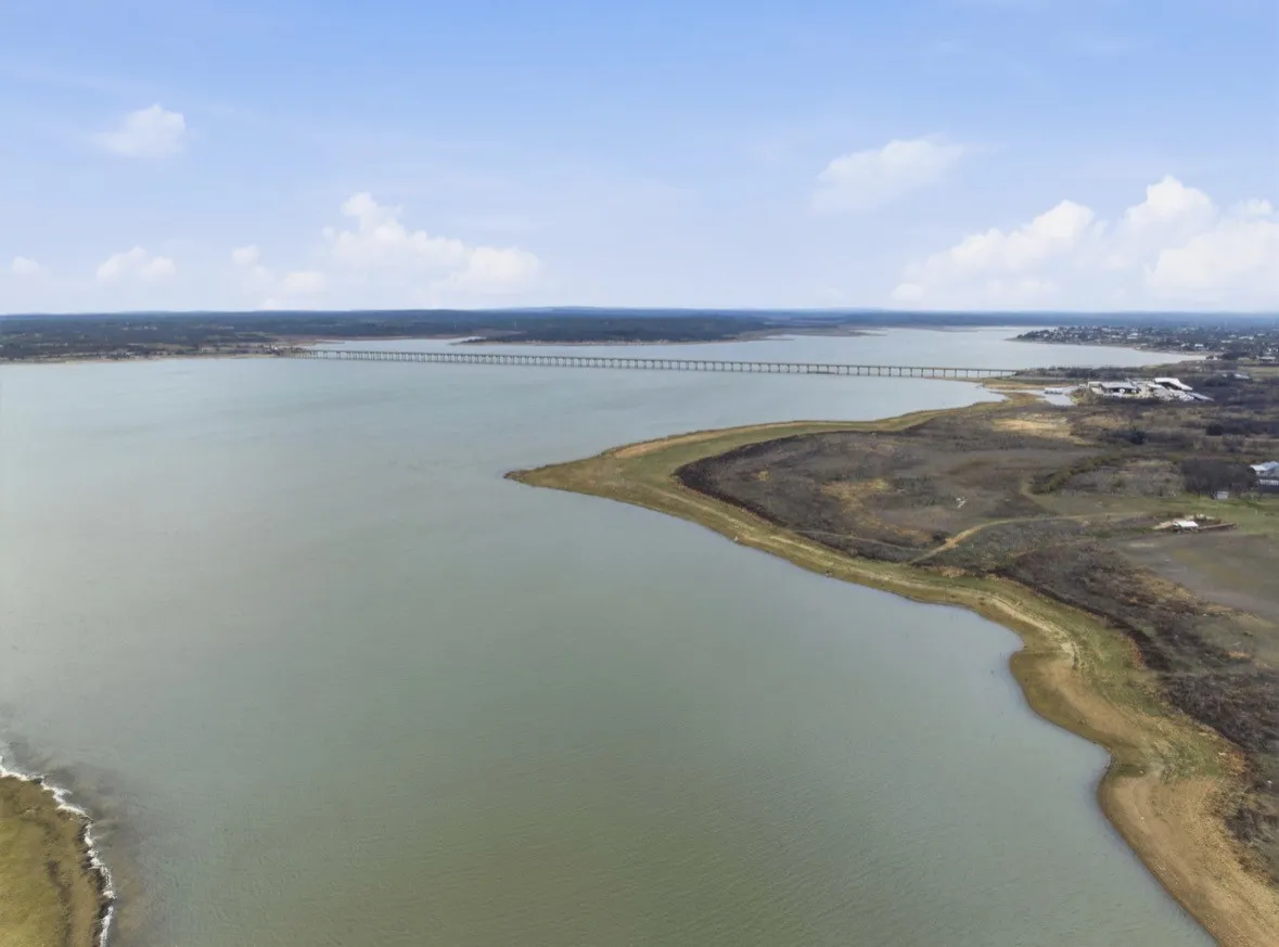 Manufactured Home For Sale in Stephens County , 504 Water District Road 214, Breckenridge, Texas 76424, 1 Bedroom, 1 Bathroom, Garage spaces, 900 Sqft, built in 0, Price $139,000, mls#21222589, Real Estate Agent in Breckenridge, Homes For Sale in Stephens county, Homes For Sale in Breckenridge, Realtor in Breckenridge Texas, Real Estate Brokerage Independent Realty Texas, Luminita Cordes Realtor