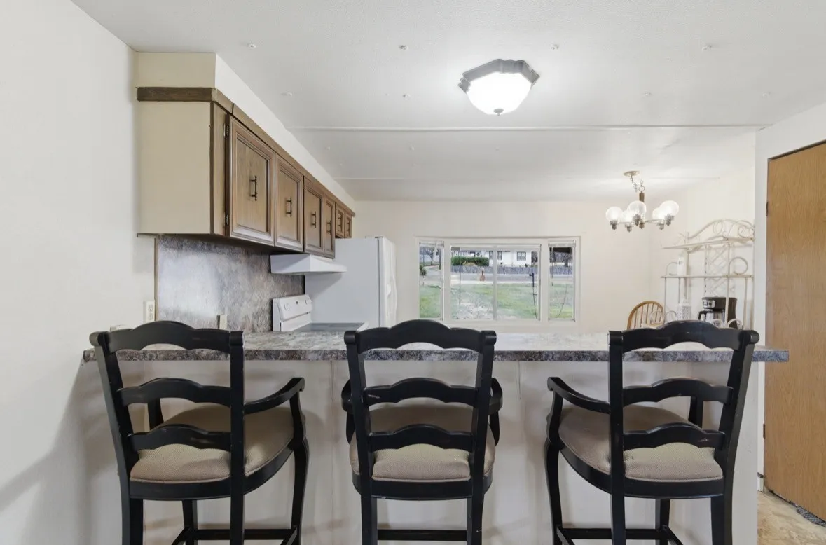 Manufactured Home For Sale in Stephens County , 504 Water District Road 214, Breckenridge, Texas 76424, 1 Bedroom, 1 Bathroom, Garage spaces, 900 Sqft, built in 0, Price $139,000, mls#21222589, Real Estate Agent in Breckenridge, Homes For Sale in Stephens county, Homes For Sale in Breckenridge, Realtor in Breckenridge Texas, Real Estate Brokerage Independent Realty Texas, Luminita Cordes Realtor
