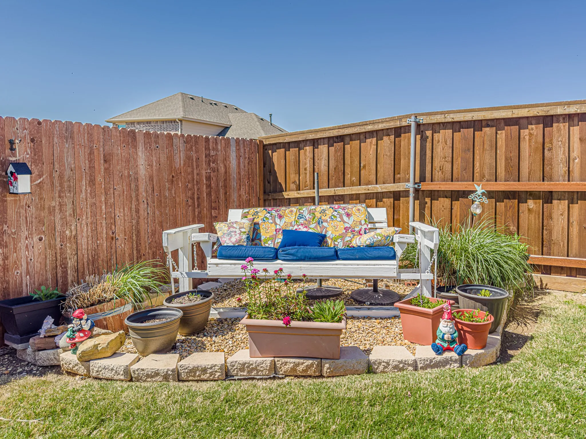 outdoor seating area