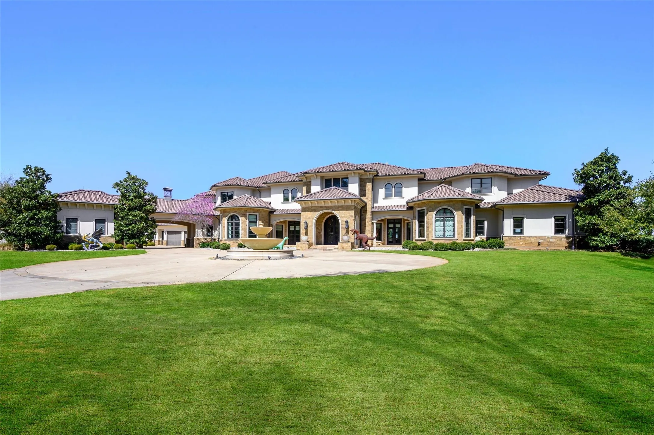 Extended Drive-way to Motor Court & 6 Car Garage