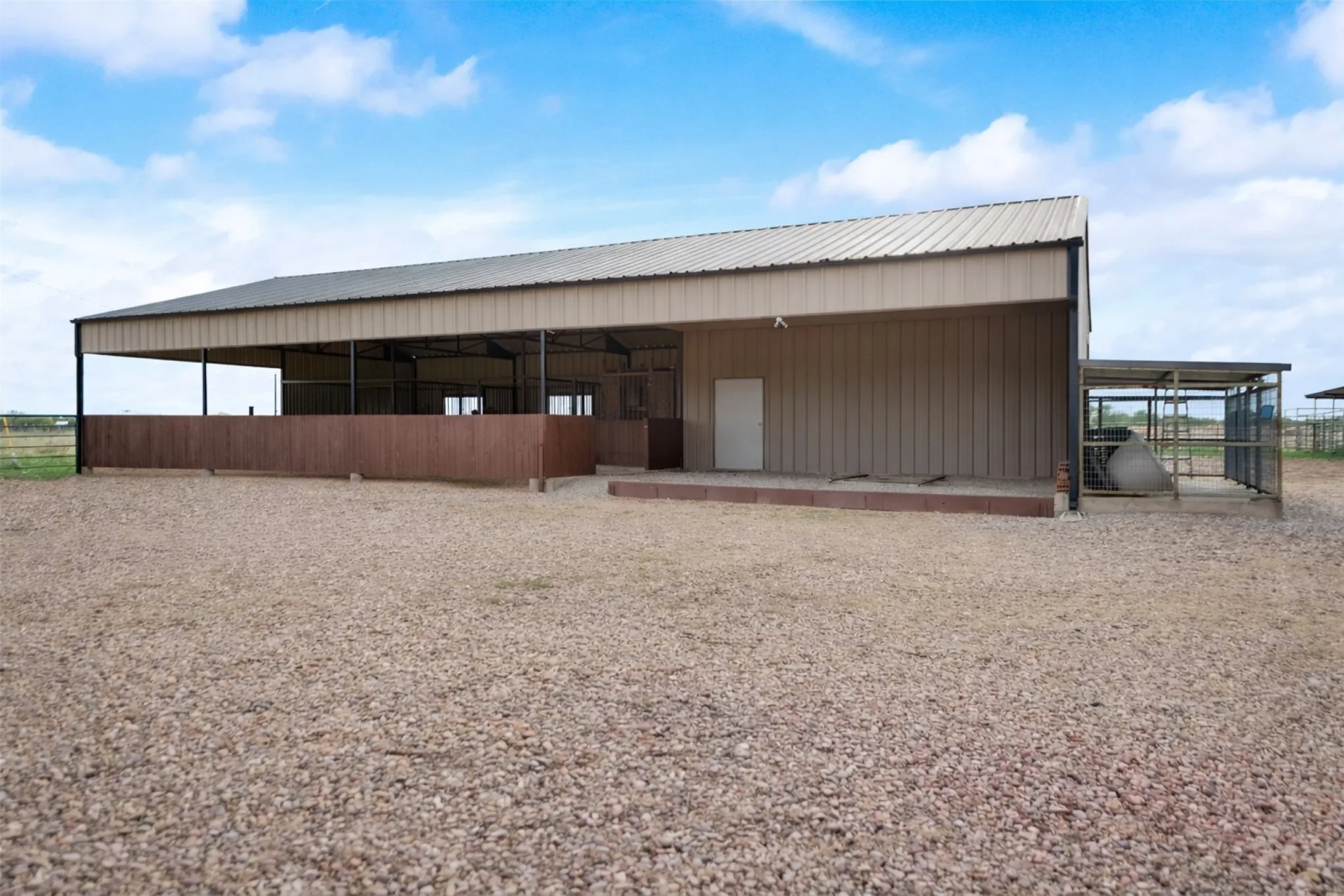 3 oversized 24x24 stalls with concrete and comfort matting.