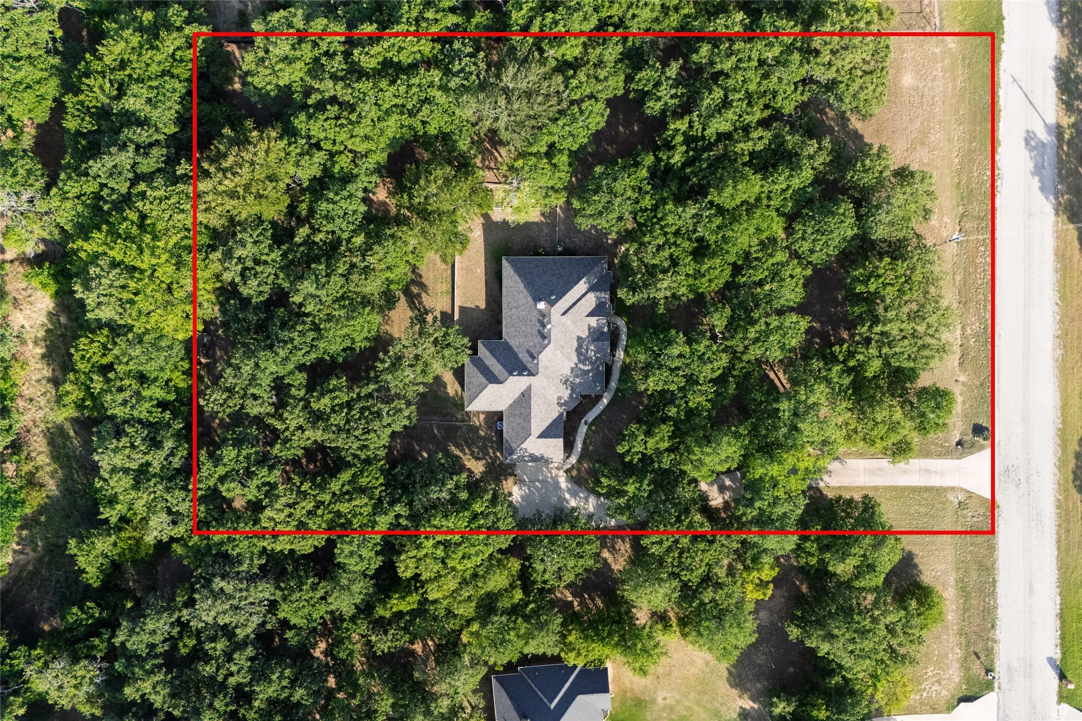 Single Family Residence For Sale in Parker County , 349 Sandpiper Drive, Weatherford, Texas 76088, 3 Bedroom, 2 Bathroom, 2 Garage spaces, 2,256 Sqft, built in 2005, Preowned, mls#21222649, Real Estate Agent in Weatherford, Homes For Sale in Parker county, Homes For Sale in Weatherford, Realtor in Weatherford Texas, Real Estate Brokerage Independent Realty Texas, Luminita Cordes Realtor