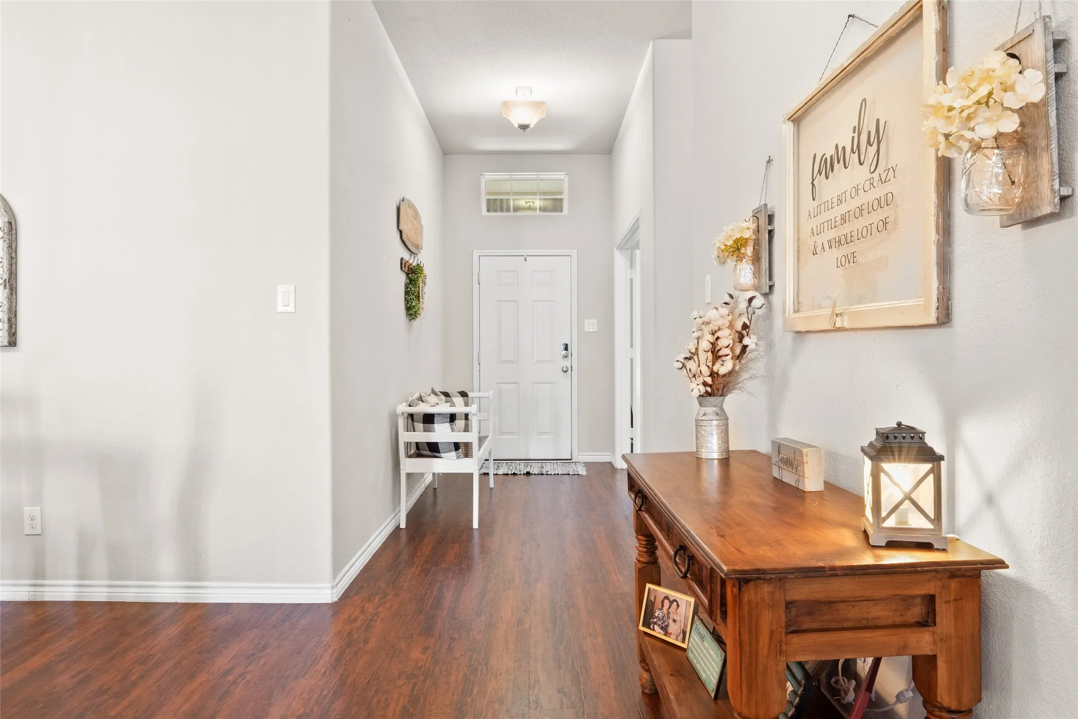 Single Family Residence For Sale in Denton County , 4126 Bridle Path Lane, Sanger, Texas 76266, 3 Bedroom, 2 Bathroom, 2 Garage spaces, 2,047 Sqft, built in 2016, Preowned, mls#21222653, Real Estate Agent in Sanger, Homes For Sale in Denton county, Homes For Sale in Sanger, Realtor in Sanger Texas, Real Estate Brokerage Independent Realty Texas, Luminita Cordes Realtor