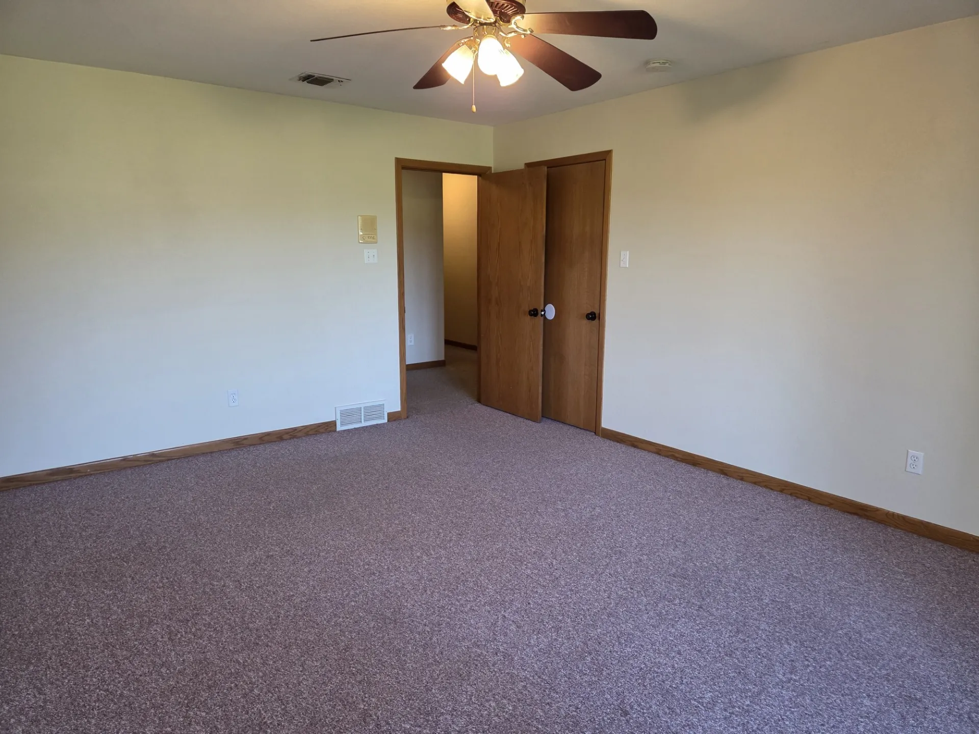 Bedroom #3 - Located downstairs.