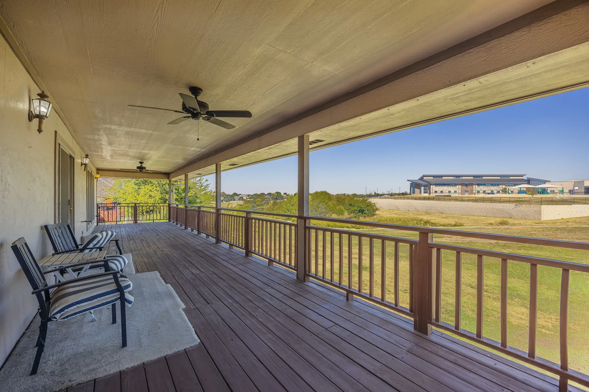 Top level back patio.