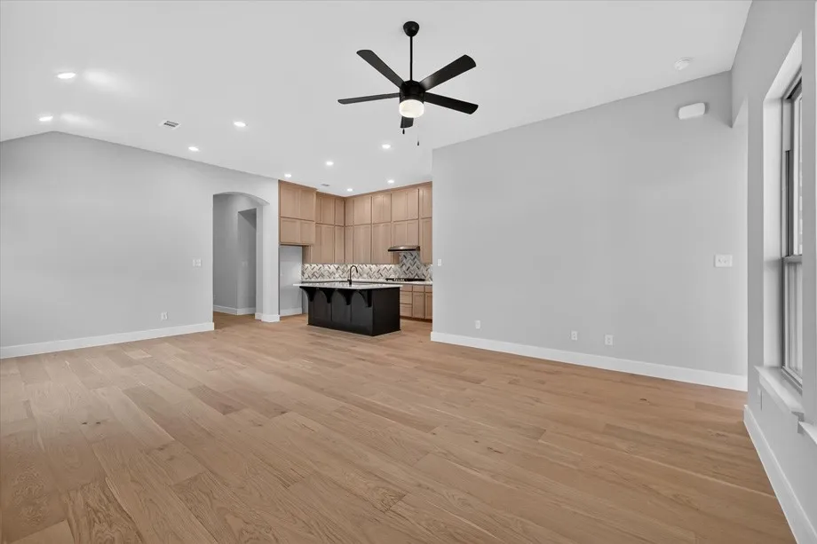 Single Family Residence For Sale in Denton County , 3733 Barrel Lane, Aubrey, Texas 76227, 4 Bedroom, 3 Bathroom, 2 Garage spaces, 1,984 Sqft, built in 2026, New Construction - Incomplete, mls#21221651, Real Estate Agent in Aubrey, Homes For Sale in Denton county, Homes For Sale in Aubrey, Realtor in Aubrey Texas, Real Estate Brokerage Independent Realty Texas, Luminita Cordes Realtor
