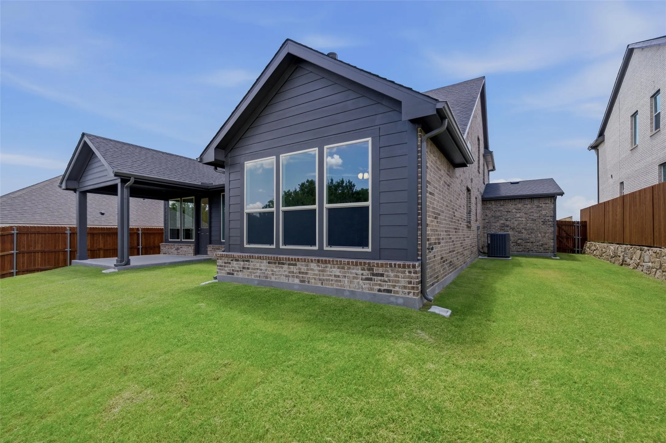 Single Family Residence For Sale in Parker County , 508 Park Side Drive, Weatherford, Texas 76087, 4 Bedroom, 3 Bathroom, 2 Garage spaces, 2,669 Sqft, built in 2026, New Construction - Incomplete, mls#21222740, Real Estate Agent in Weatherford, Homes For Sale in Parker county, Homes For Sale in Weatherford, Realtor in Weatherford Texas, Real Estate Brokerage Independent Realty Texas, Luminita Cordes Realtor