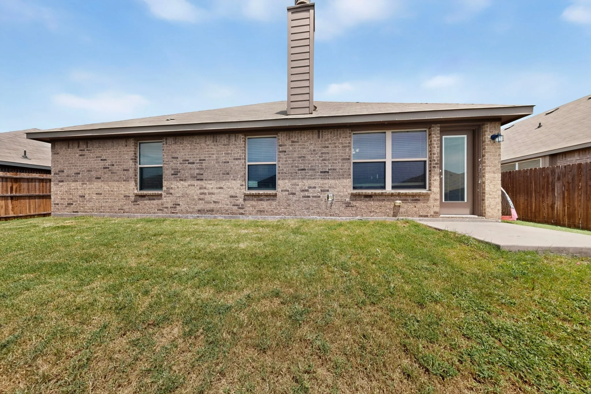 Single Family Residence For Sale in Johnson County , 117 Cheryl Drive, Keene, Texas 76059, 3 Bedroom, 2 Bathroom, 2 Garage spaces, 1,862 Sqft, built in 2021, mls#21222753, Real Estate Agent in Keene, Homes For Sale in Johnson county, Homes For Sale in Keene, Realtor in Keene Texas, Real Estate Brokerage Independent Realty Texas, Luminita Cordes Realtor